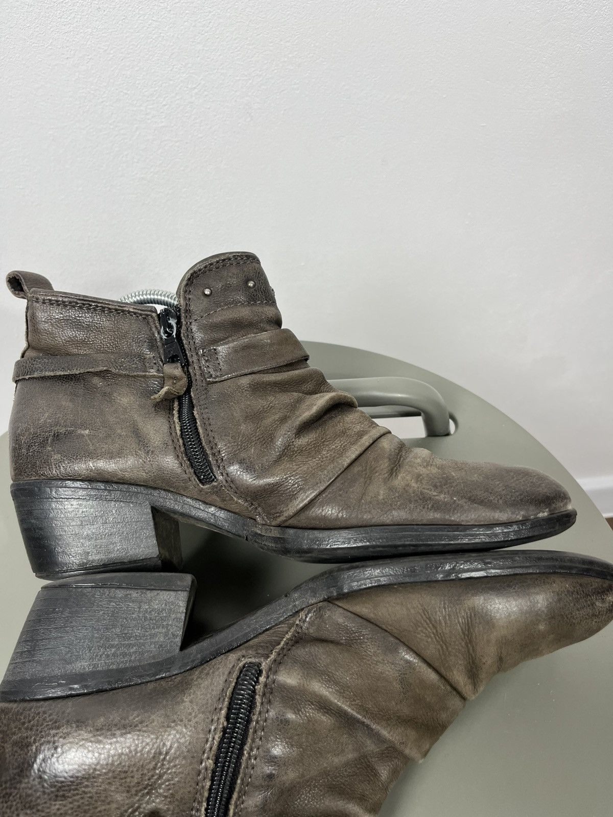 Other Avant-Garde Distressed Leather Ankle Boots Zip Buckle 38 Size US 7.5 / IT 37.5 - 11 Thumbnail
