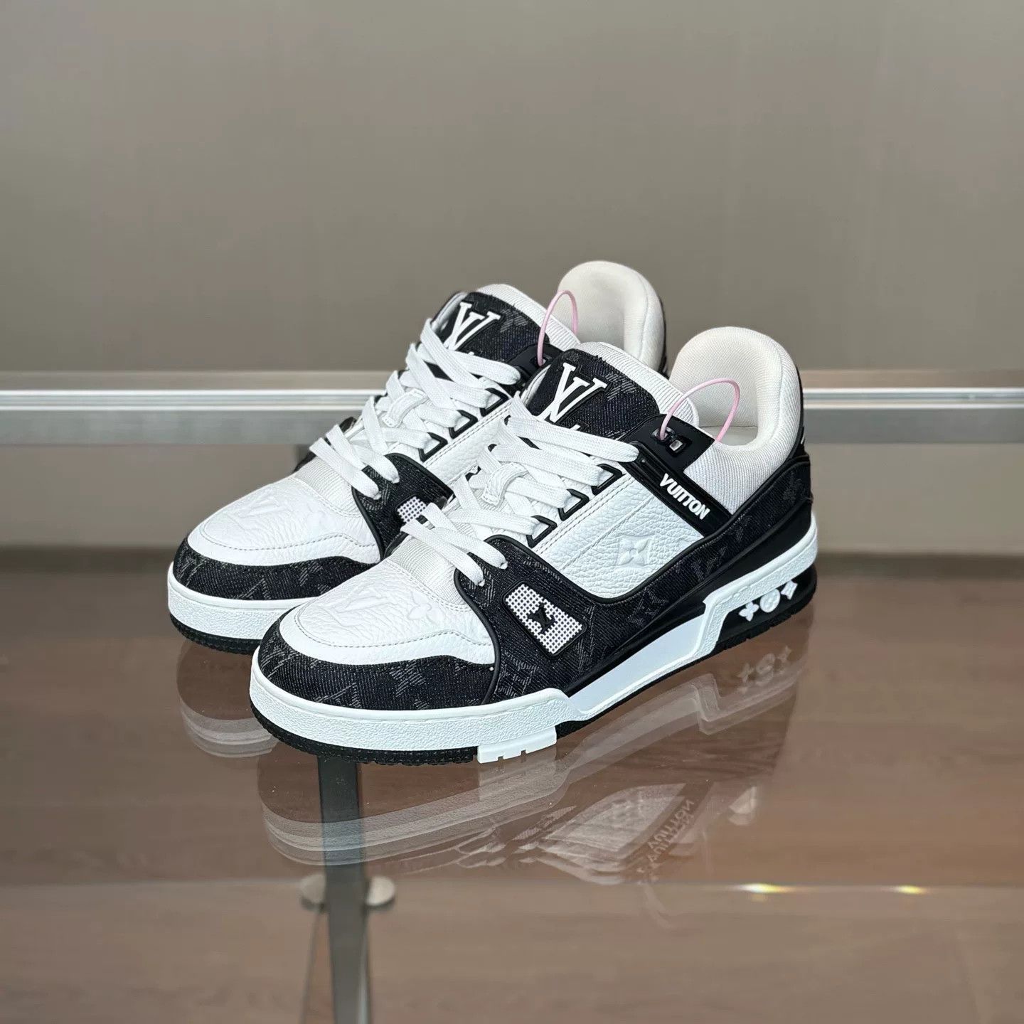Louis Vuitton Louis Vuitton LV Trainer Panda Denim Size US 7 / EU 40 - 1 Thumbnail