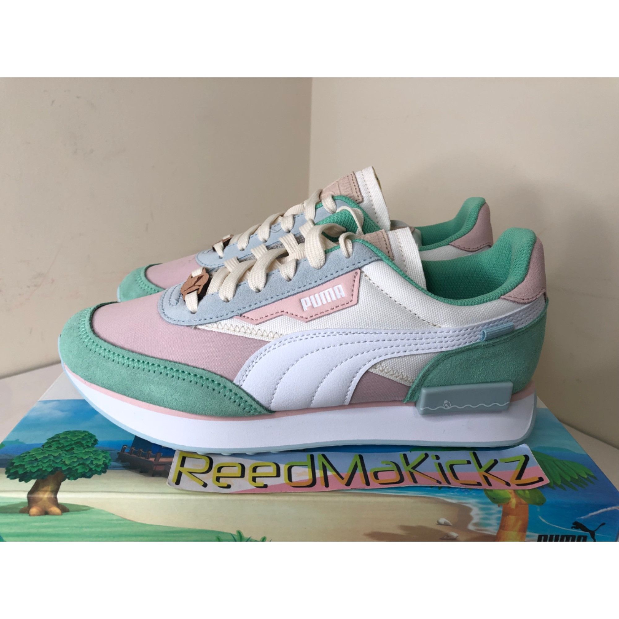 Puma Puma Future Rider Animal Crossing GS 7Y Size US 7 / EU 40 - 1 Thumbnail
