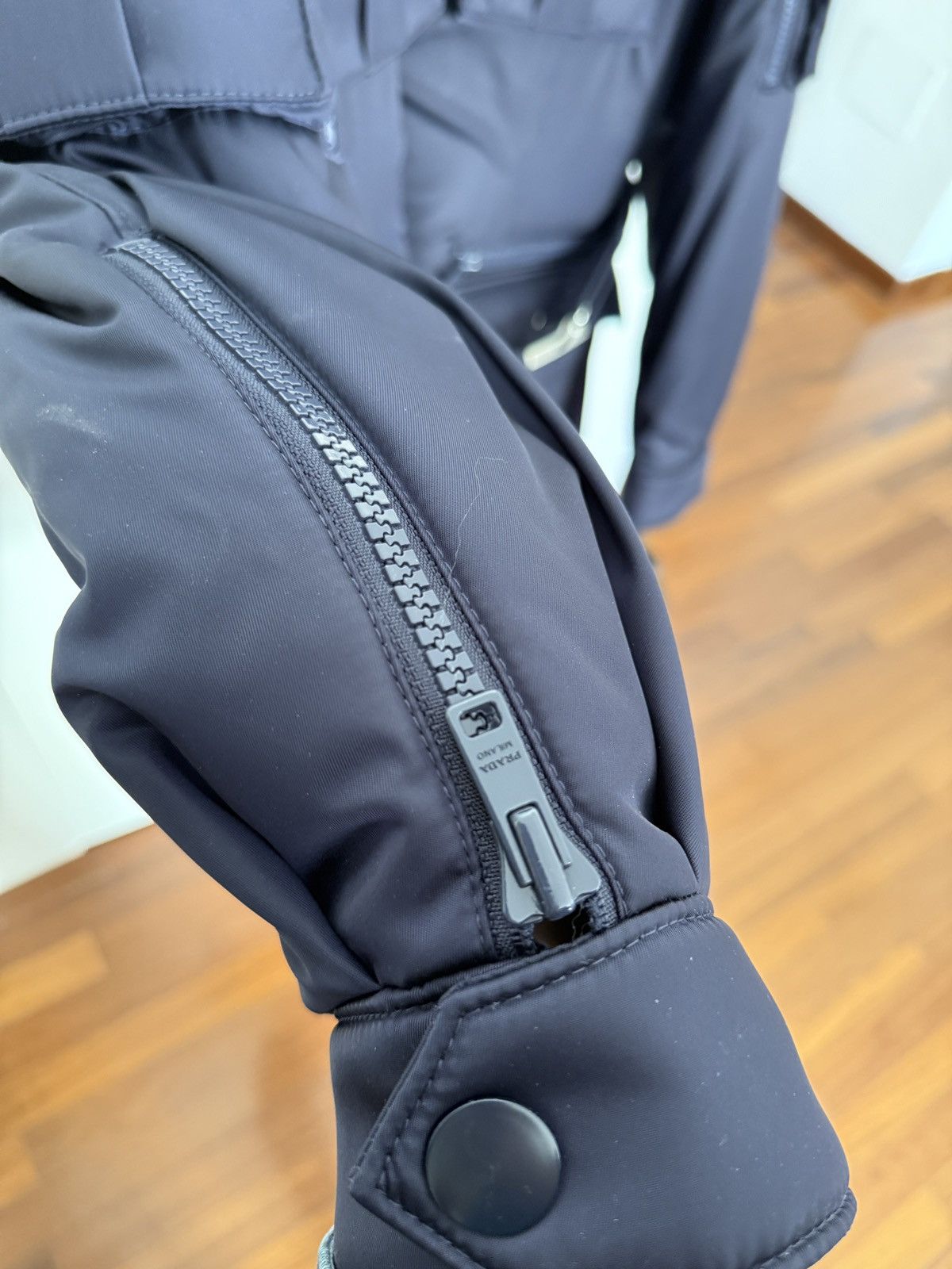 Prada Prada FW 2019 Runway jacket Size US S / EU 44-46 / 1 - 9 Thumbnail
