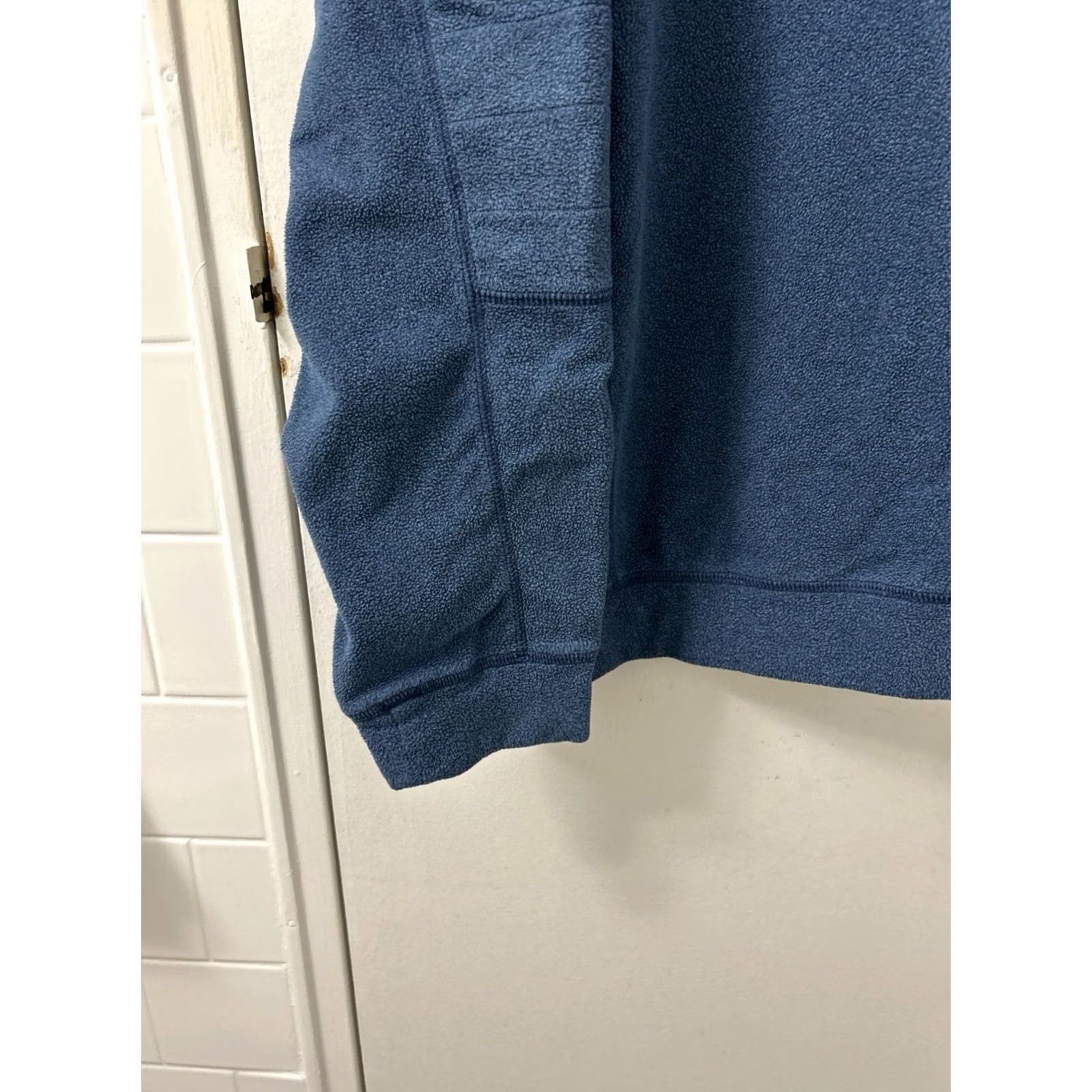 Tommy Bahama Tommy Bahama Sweater Mens XL Blue Fleece Mock Neck 1/4 Snap Henley Button Logo Embroidered Casual Travel Size US XL / EU 56 / 4 - 7 Thumbnail
