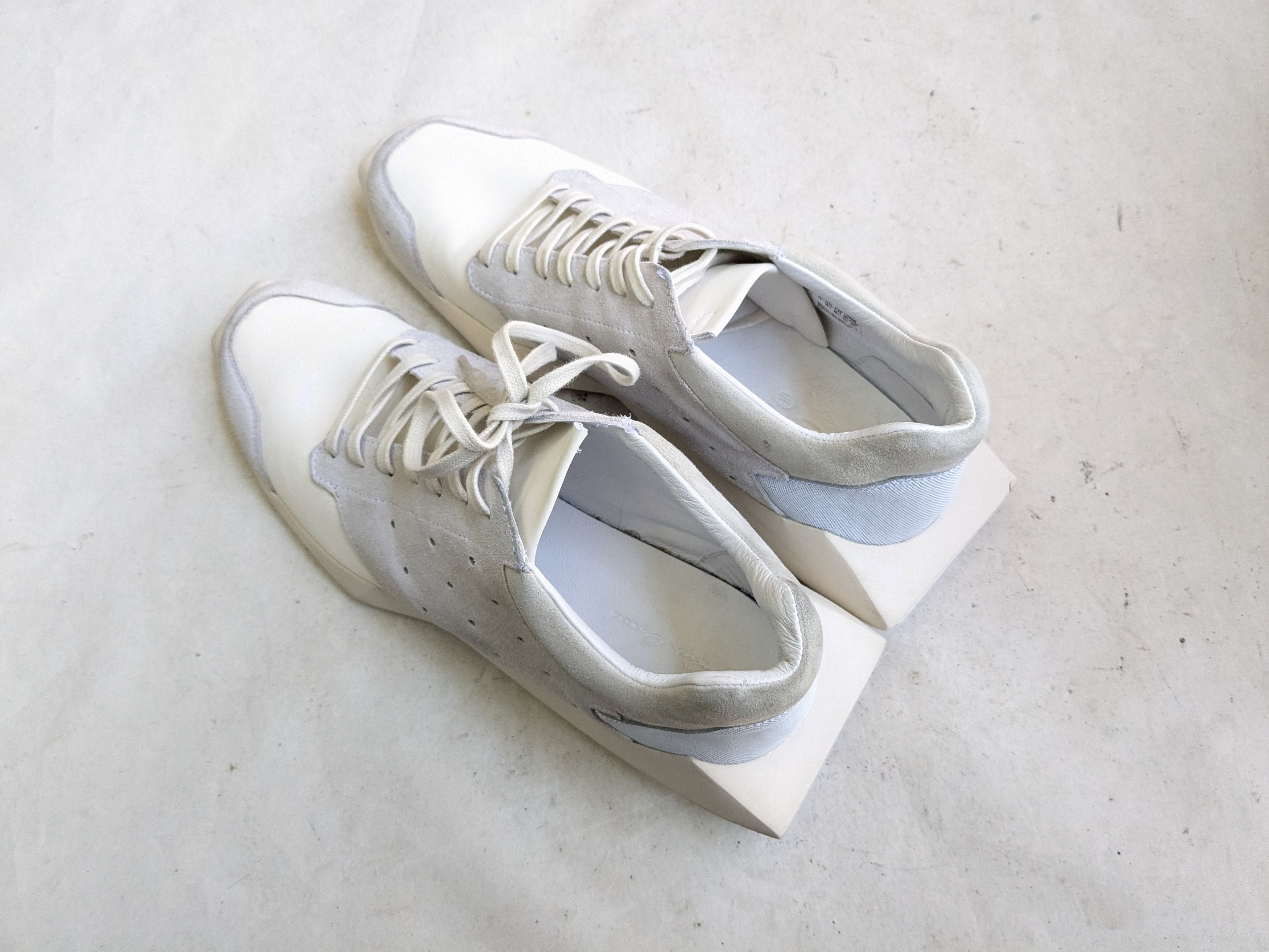 Adidas × Rick Owens Adidas x Rick Owens Tech Runner White Gray 11 B35085 Size US 11 / EU 44 - 9 Thumbnail