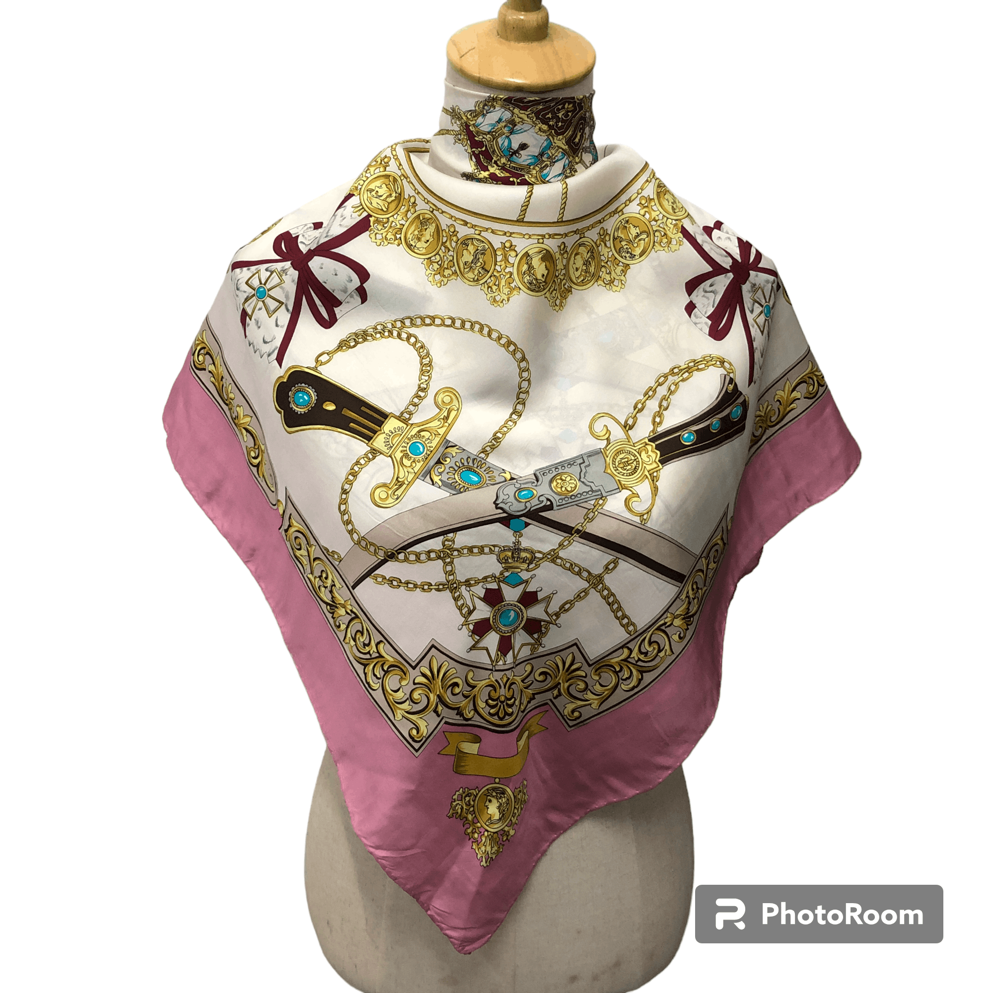 Japanese Brand Luxury Baroque Design Hand Rolled Silk Scarf M1008 Size ONE SIZE - 1 Thumbnail