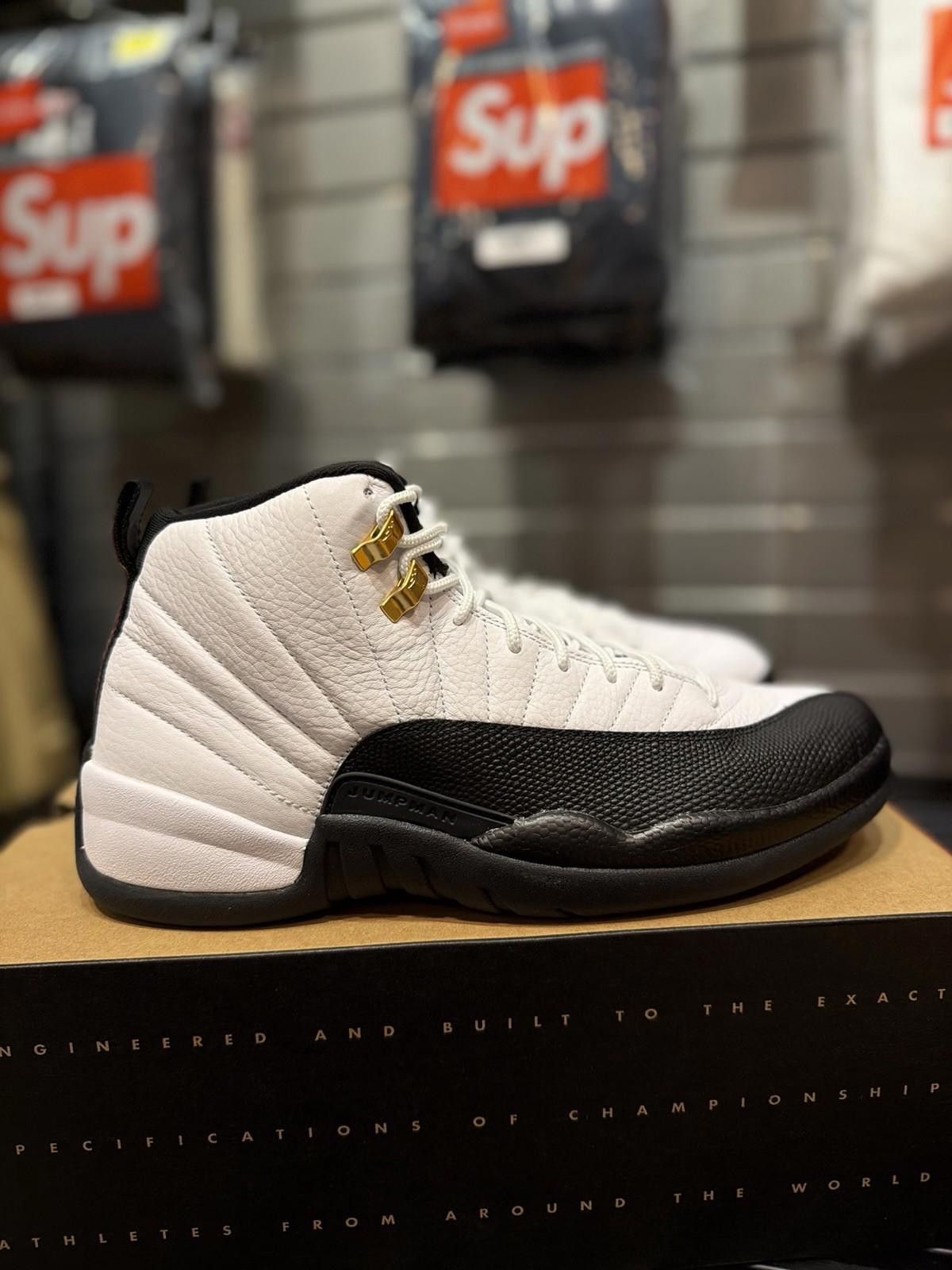 Jordan Brand Air Jordan 12 Retro Taxi 2025 Size 11 Brand New CT8013-117 Size US 11 / EU 44 - 4 Thumbnail