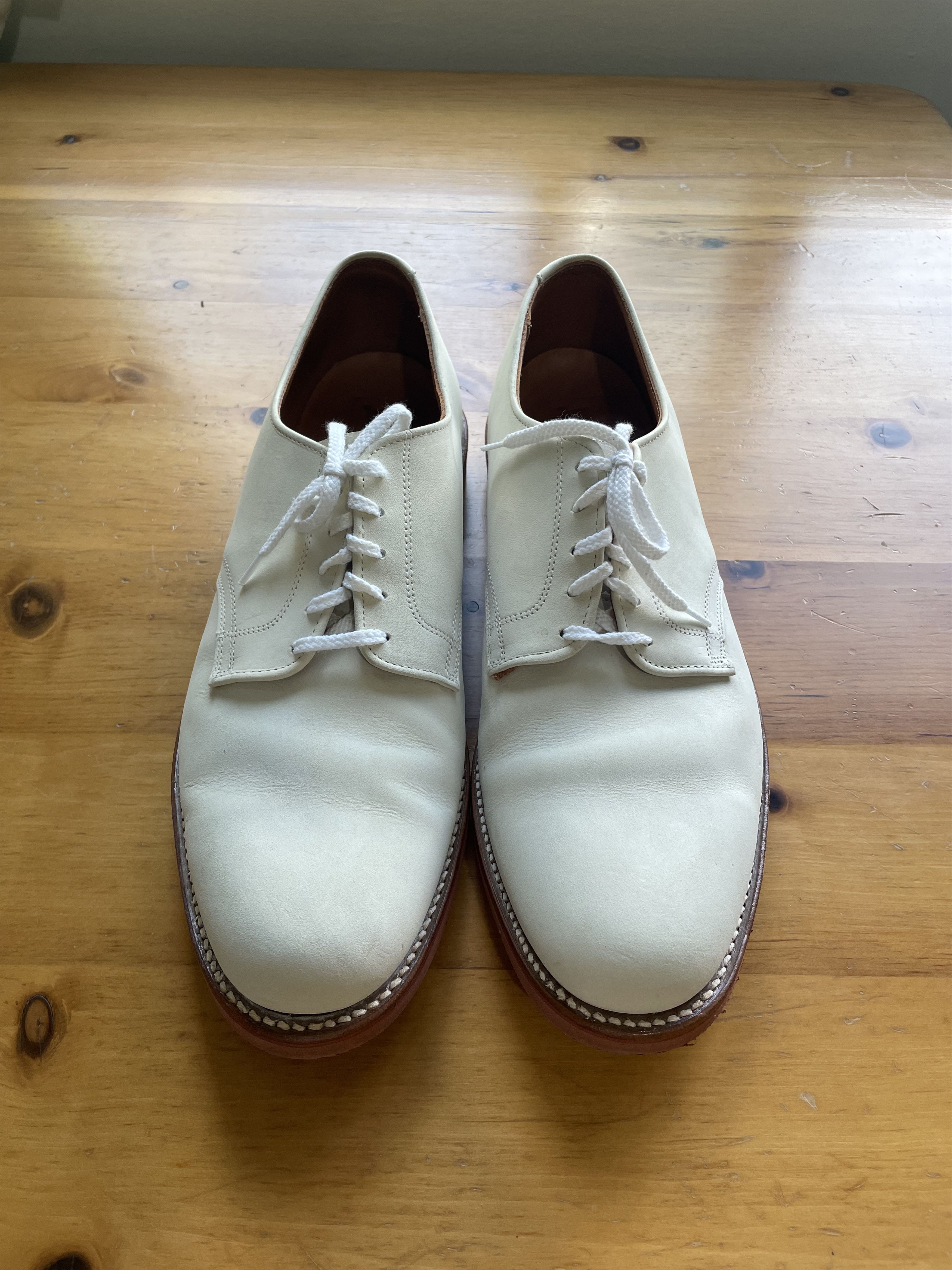 L.L. Bean 70's White Bucks Size US 11 / EU 44 - 2 Thumbnail