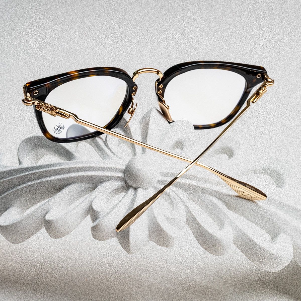 Chrome Hearts CHROME HEARTS CLOACO DARK TORTOISE/ GOLD PLATED GLASSES Size ONE SIZE - 7 Thumbnail