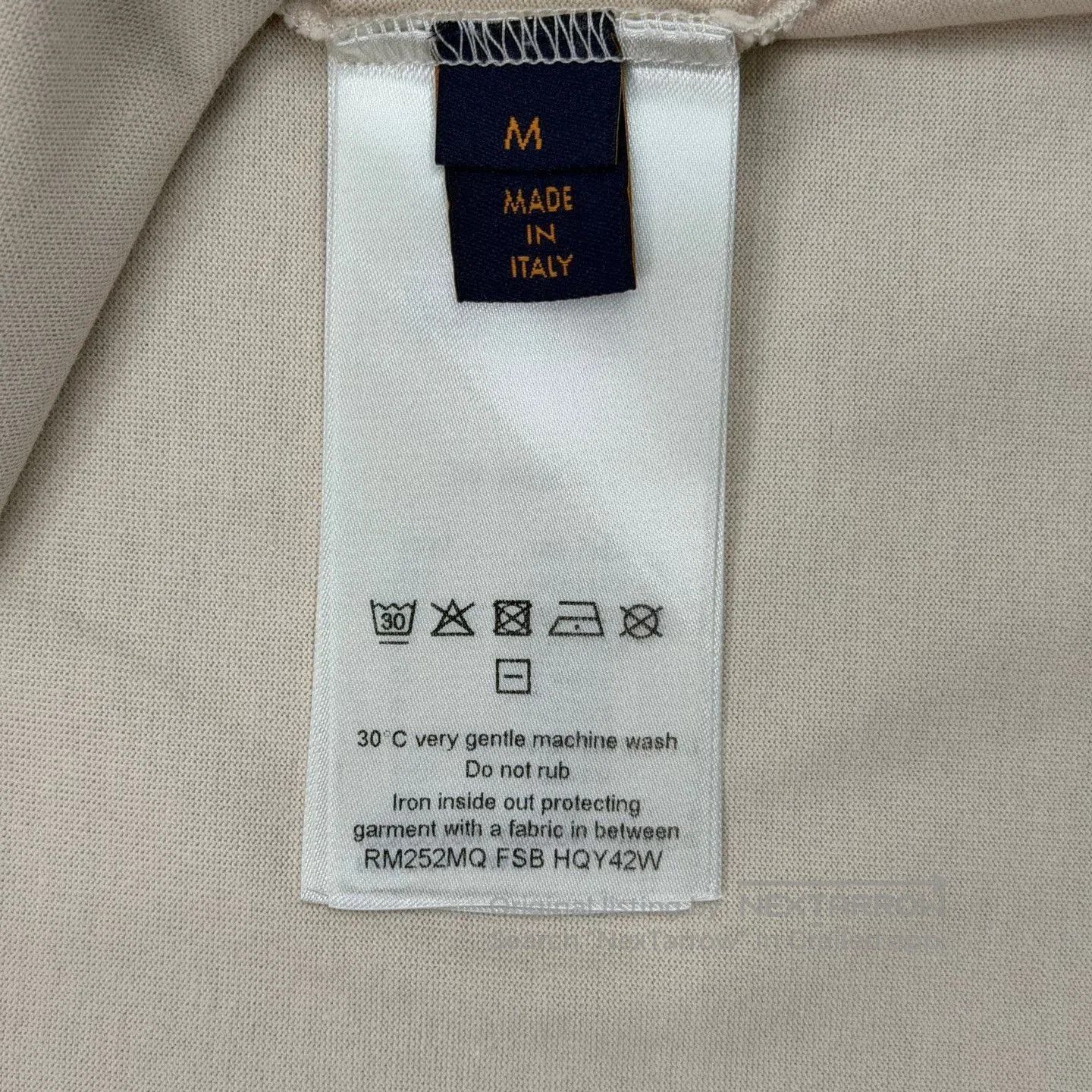 Louis Vuitton LV 25 Gradient Print Beige Short-Sleeve. Size US M / EU 48-50 / 2 - 7 Thumbnail