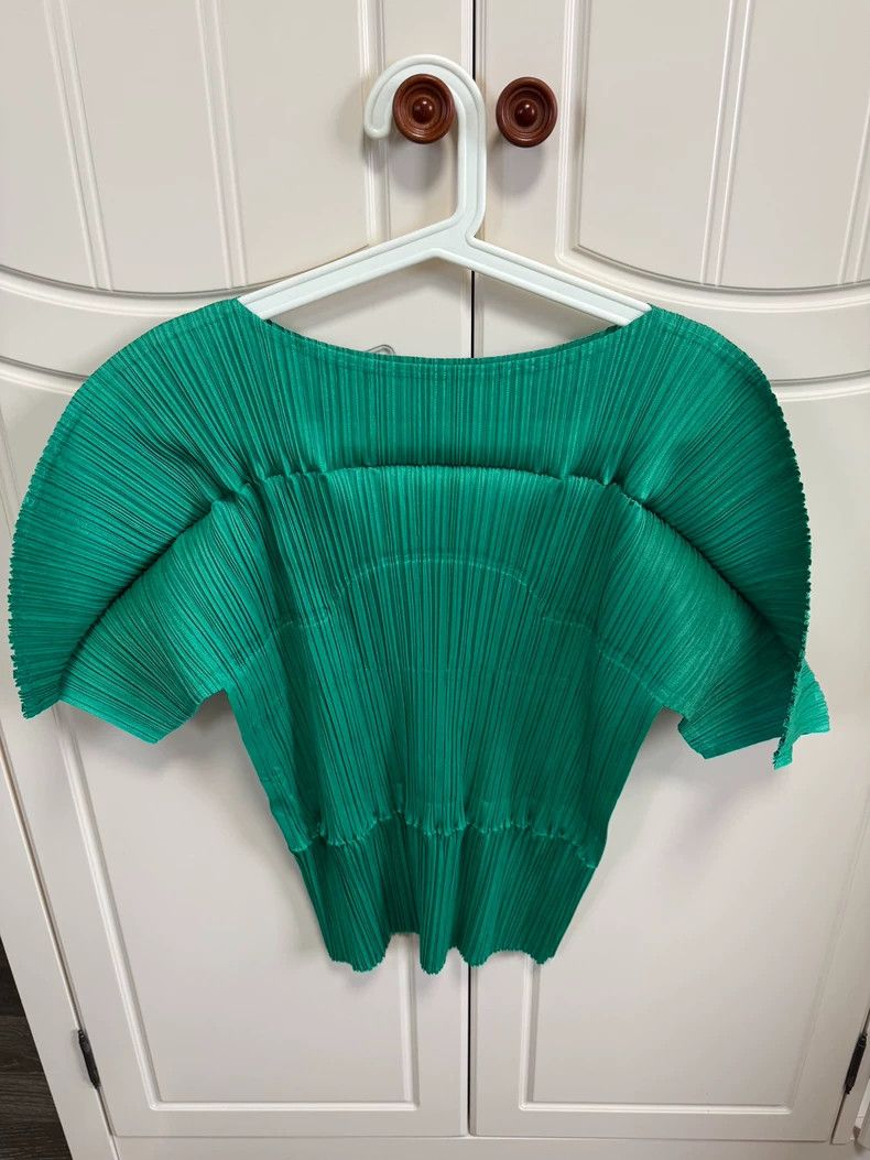 Issey Miyake Issey Miyake size:3 Green bamboo joint pleated short-sleev Size S / US 4 / IT 40 - 1 Thumbnail