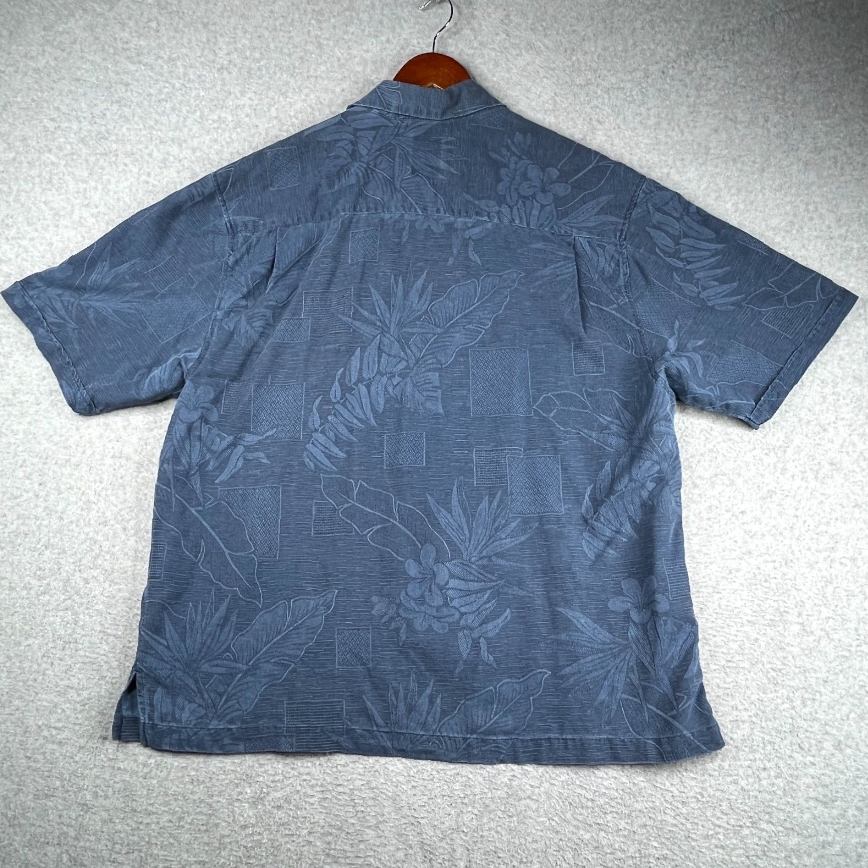 Vintage Jamaica Jaxx Silk Tropical Shirt XL Mens Short Sleeve Button-Up Pocket Blue Floral Casual Size US XL / EU 56 / 4 - 7 Thumbnail