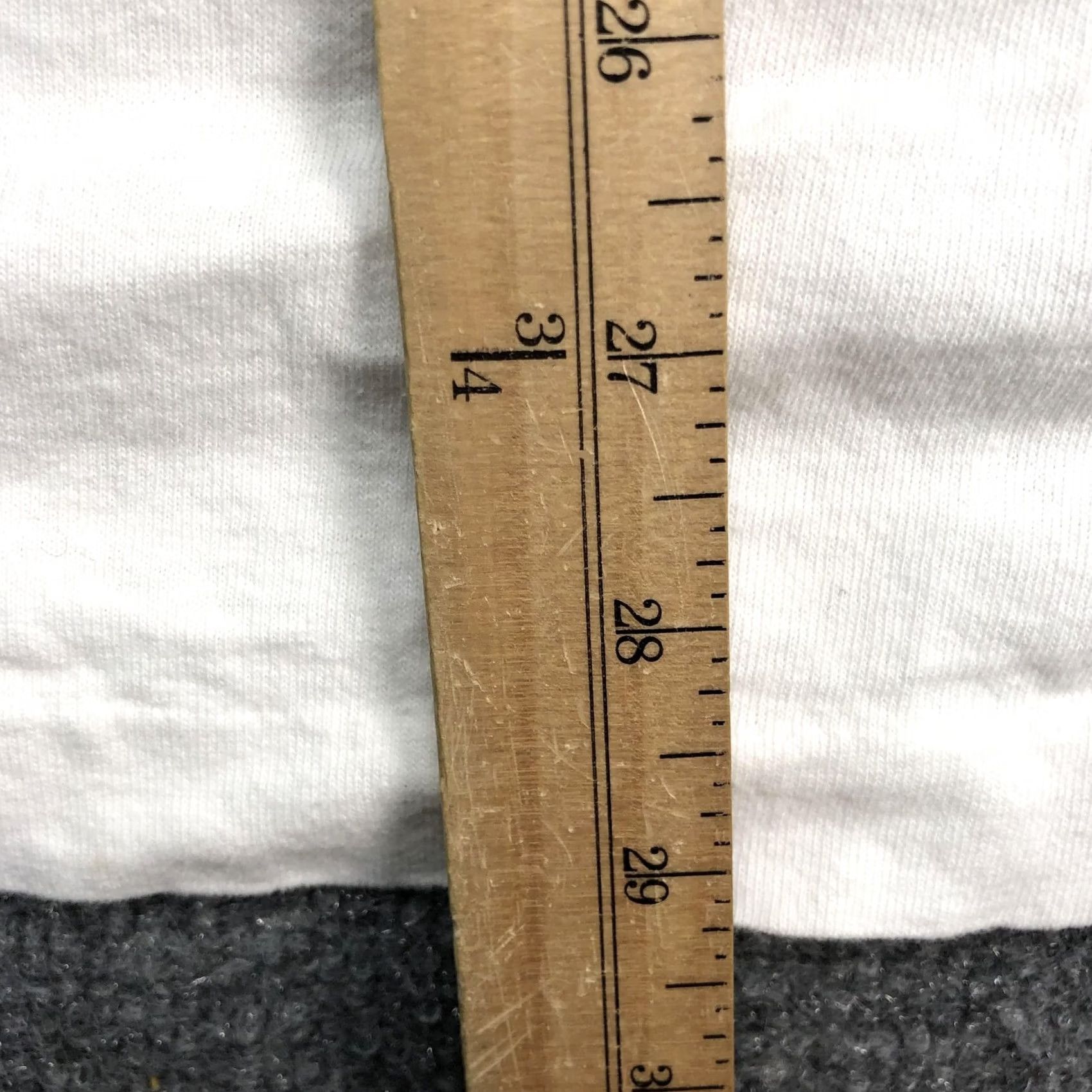 Fruit Of The Loom VINTAGE Fruit of the Loom No Place Butt St. Maarten T-Shirt Mens XL White Graphic Shirt Size US XL / EU 56 / 4 - 2 Thumbnail