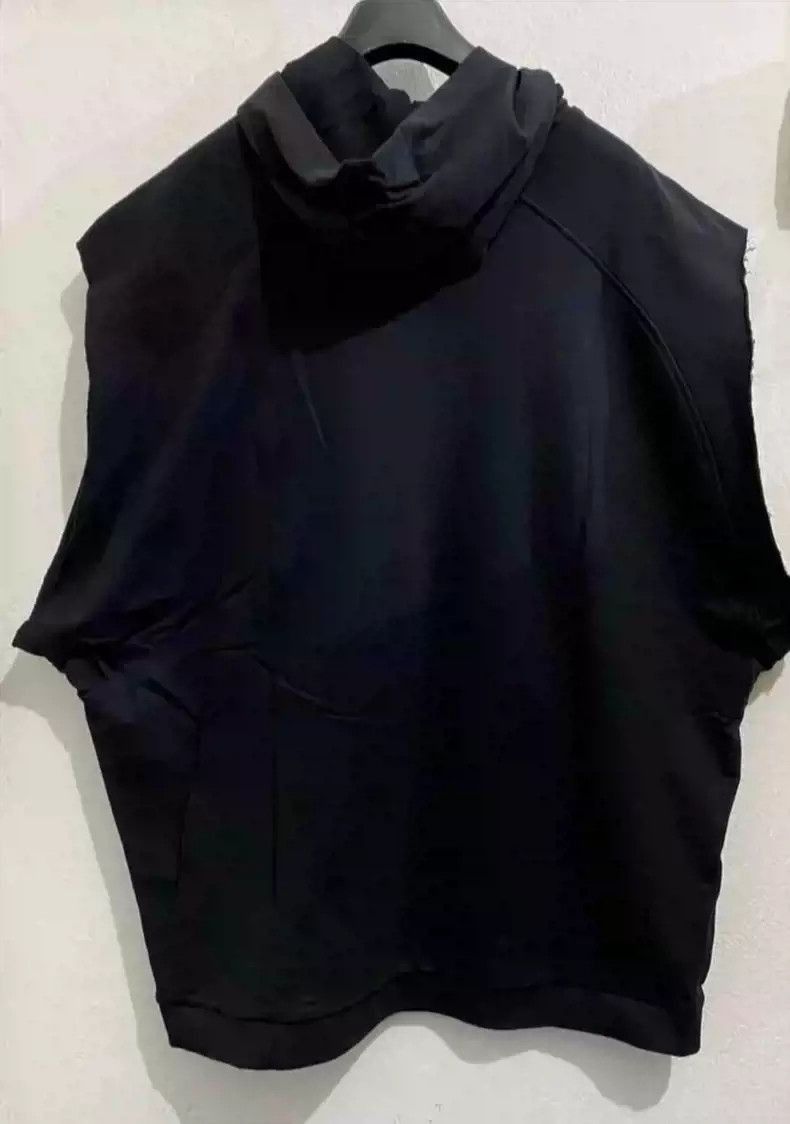 Raf Simons Raf Simons Raf Simons Ss21 TV slogan vest sleeveless hoodi Size US L / EU 52-54 / 3 - 4 Thumbnail