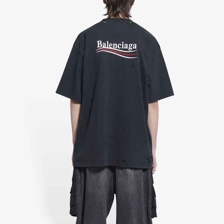 Balenciaga o1srvl11e0526 Large Fit T-Shirt in Black/White Size US S / EU 44-46 / 1 - 5 Thumbnail