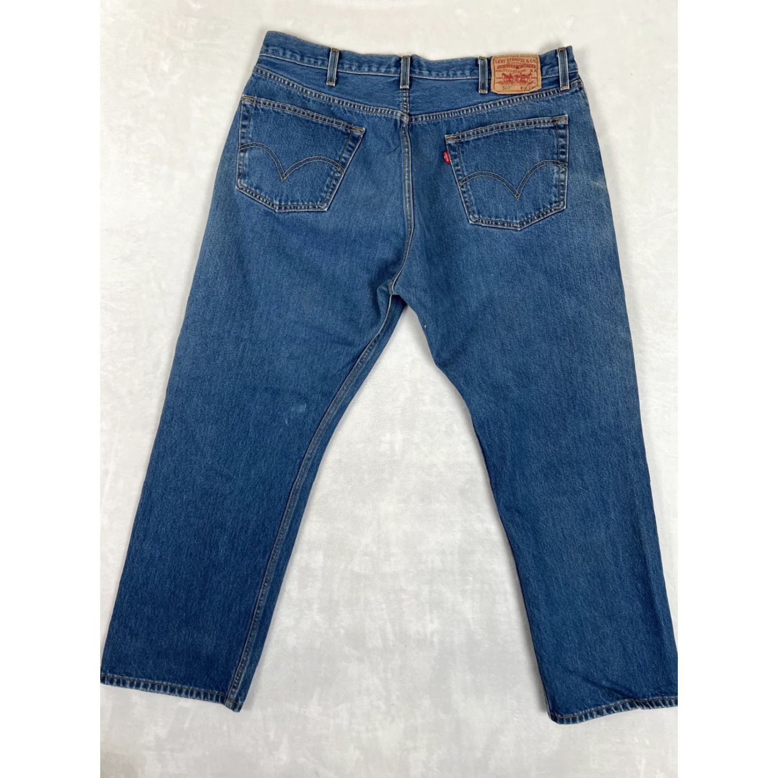 Levi's VINTAGE Levi’s 501 Jeans Denim Blue Medium Wash 38x29 Regular Men Size US 38 / EU 54 - 6 Thumbnail