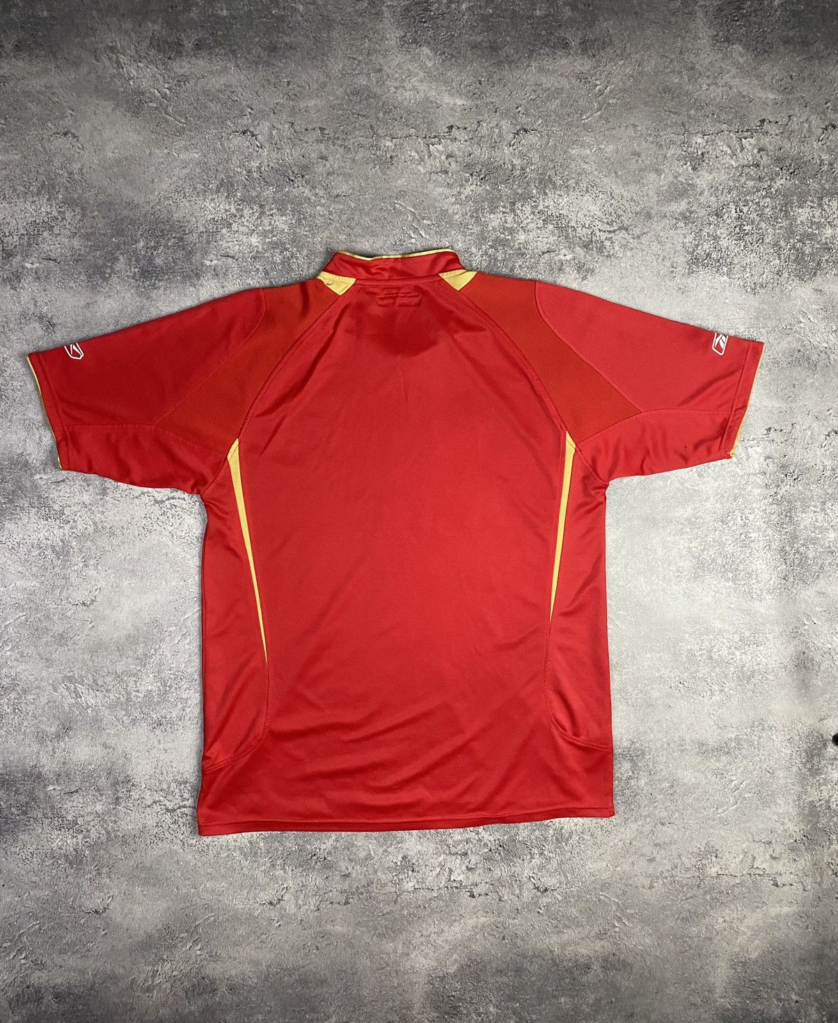 Reebok × Vintage Vintage Reebok Liverpool Soccer Jersey Size US XL / EU 56 / 4 - 13 Thumbnail