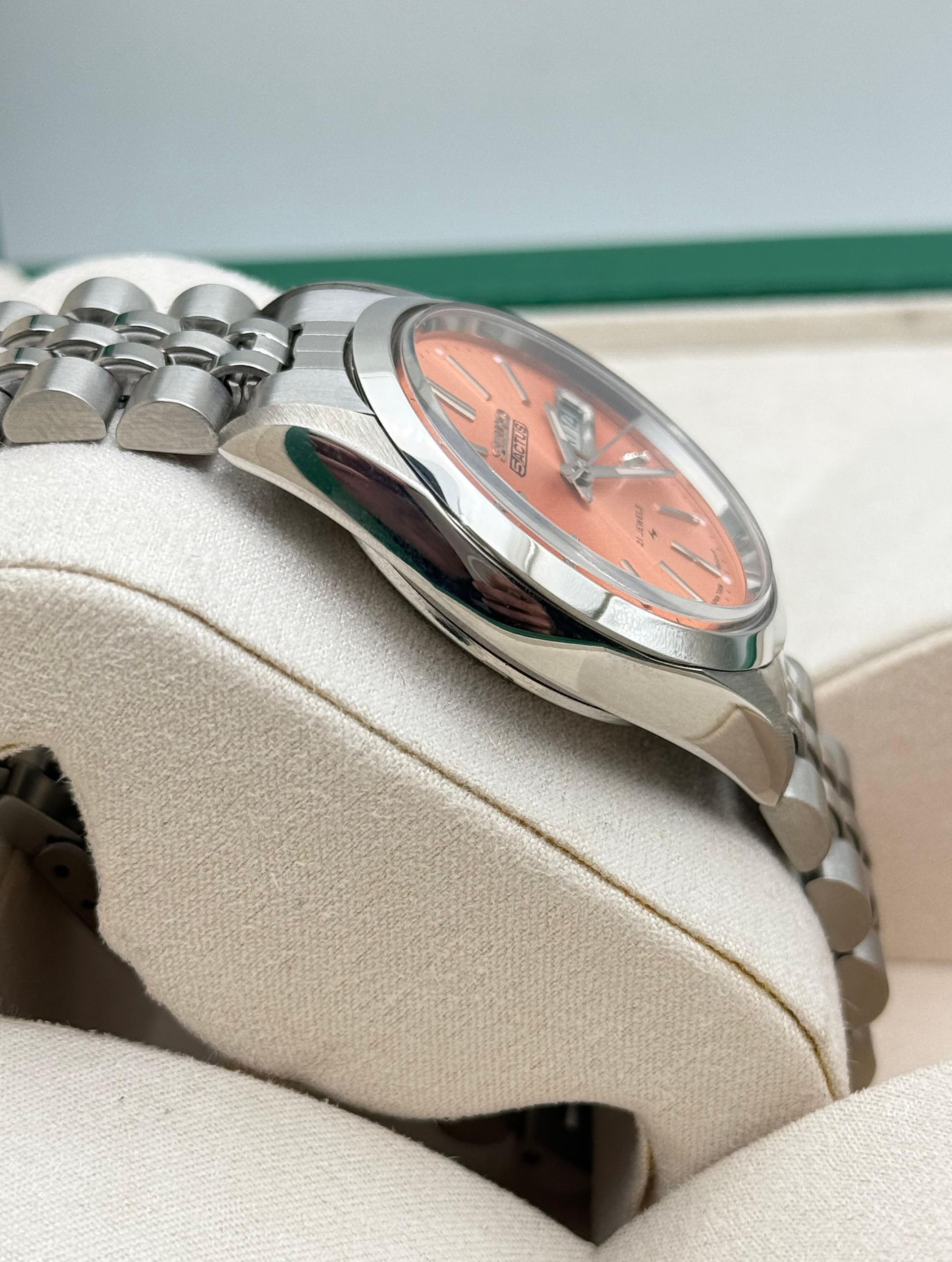 Japanese Brand Classic Men's Wrist Watch|Salmon Dial|36mm Size 36 - 7 Thumbnail