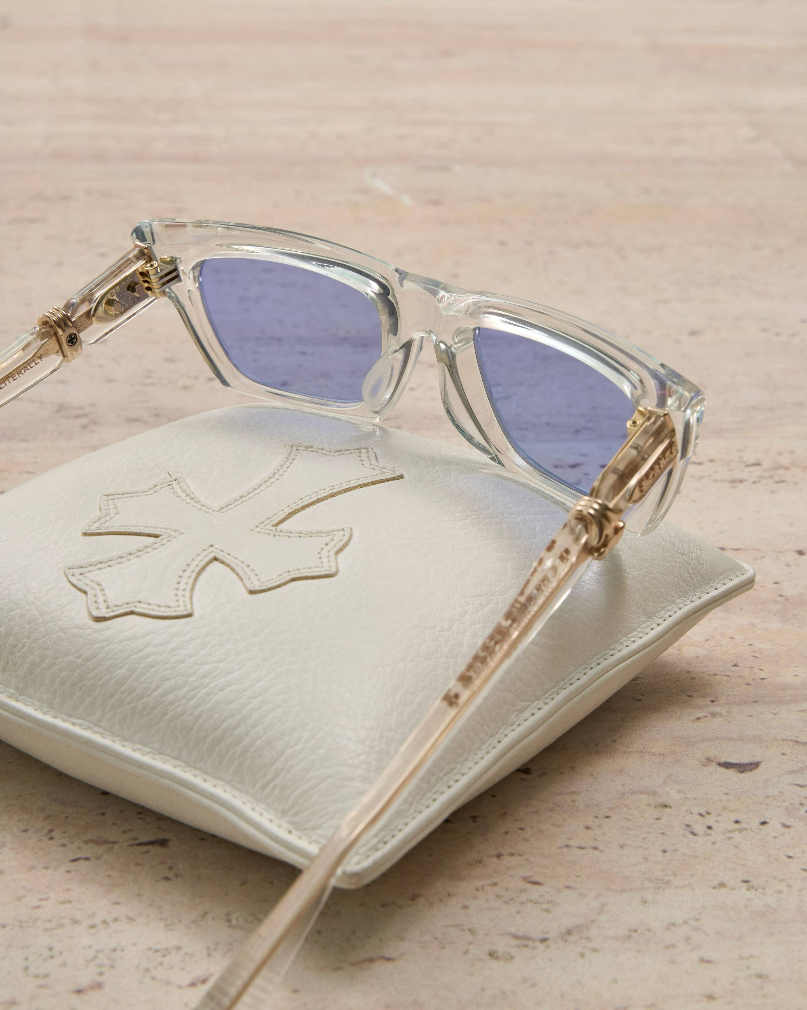 Chrome Hearts CHROME HEARTS CLITERALLY SUNGLASSES Size ONE SIZE - 6 Thumbnail