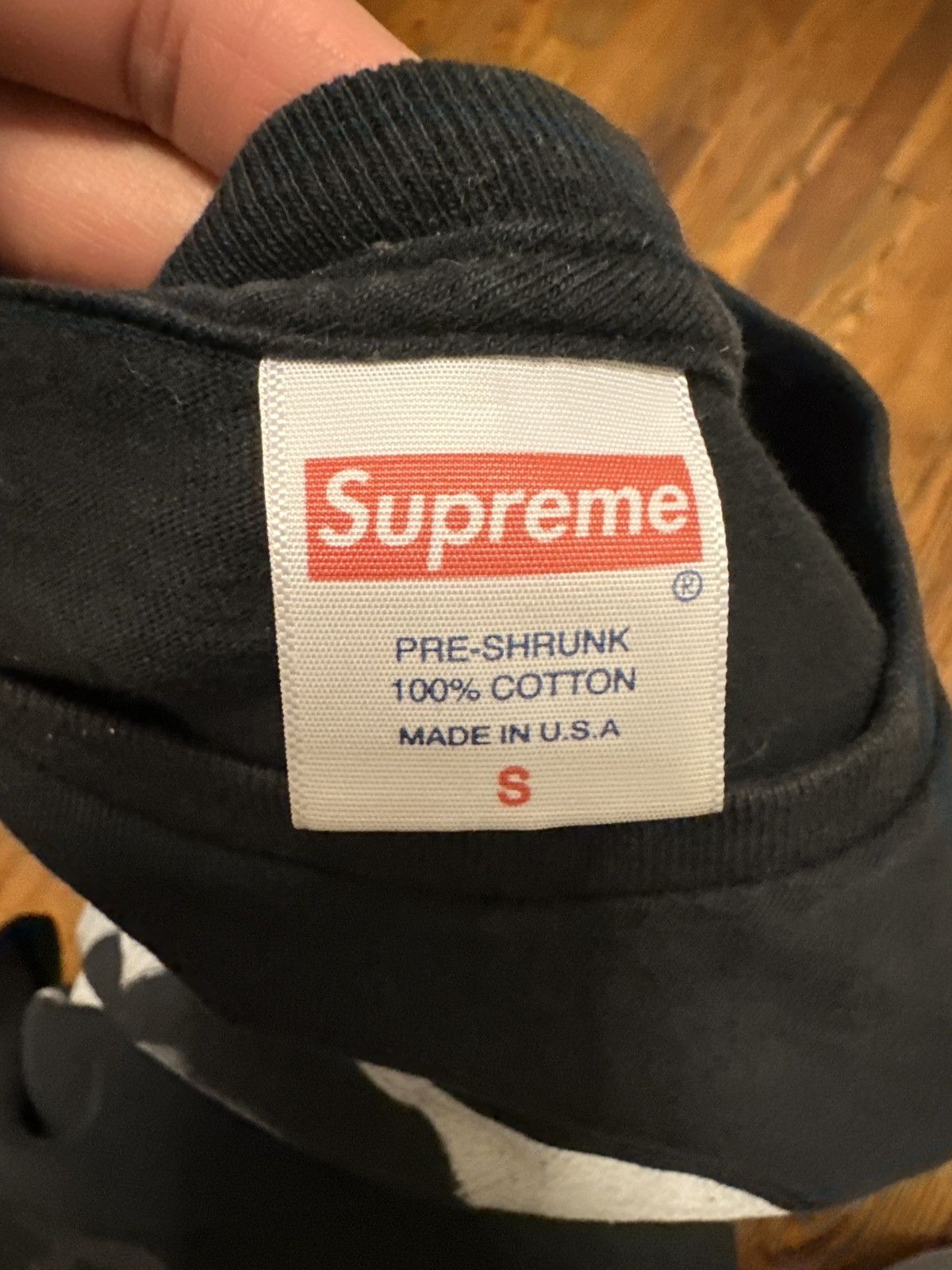Supreme supreme x sade Size US S / EU 44-46 / 1 - 3 Thumbnail