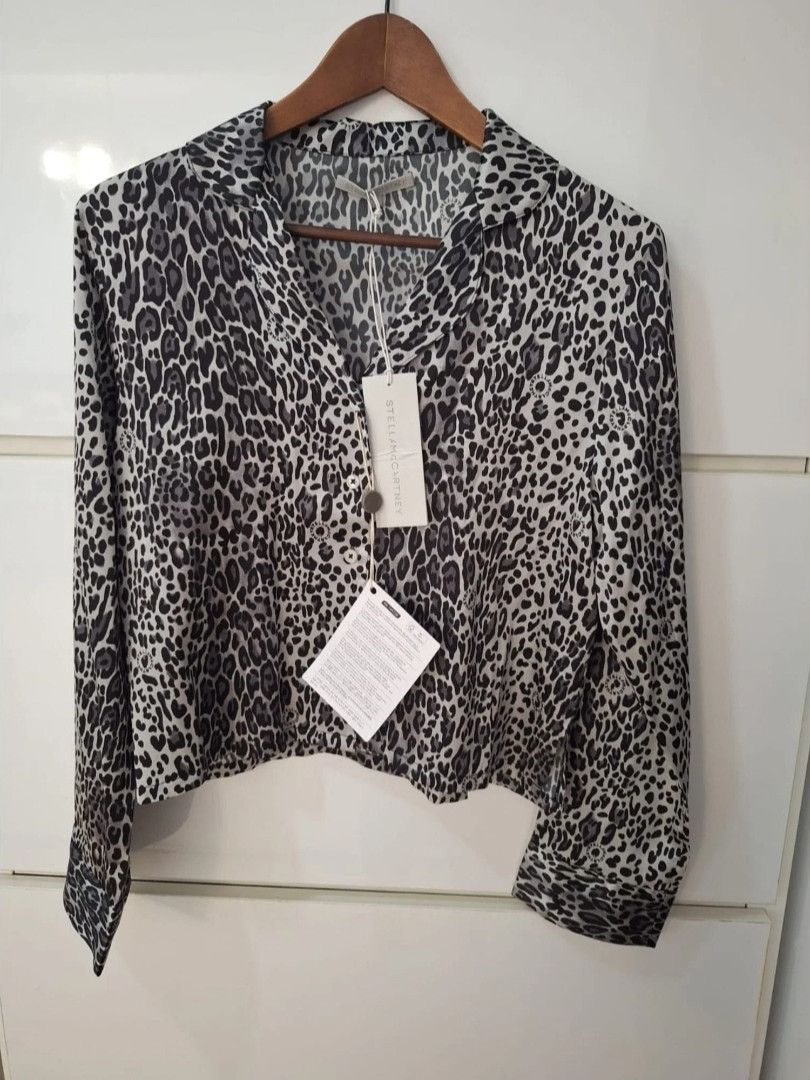 Stella McCartney Stella McCartney - Leopard Printed Silk Cropped Shirt (NWT) Size S / US 4 / IT 40 - 2 Thumbnail
