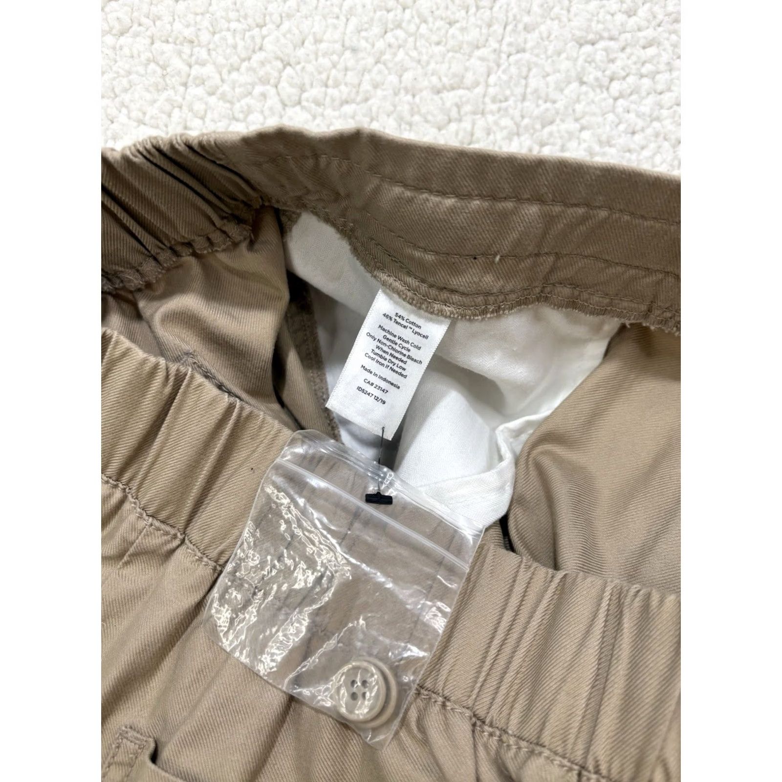 Talbots Talbots Pants Jogger Size 4 Khaki Beige Stretch Waist Drawstring Casual Twill Pockets Elastic Womens Regular Size 27" / US 4 / IT 40 - 3 Thumbnail