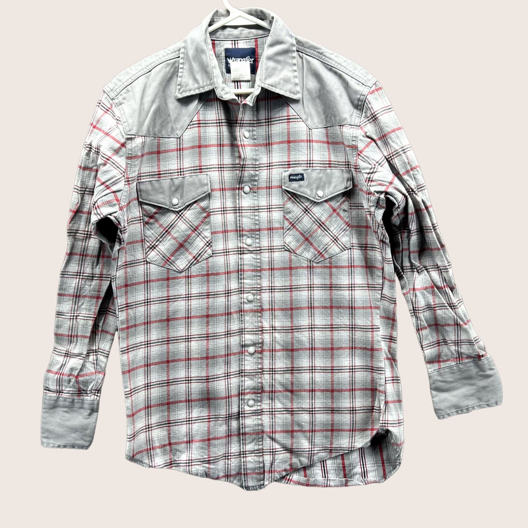 Wrangler Wrangler Shirt Mens M Gray Red Plaid Western Pearl Snap Long Sleeve Cowboy Shirt Size US M / EU 48-50 / 2 - 1 Thumbnail