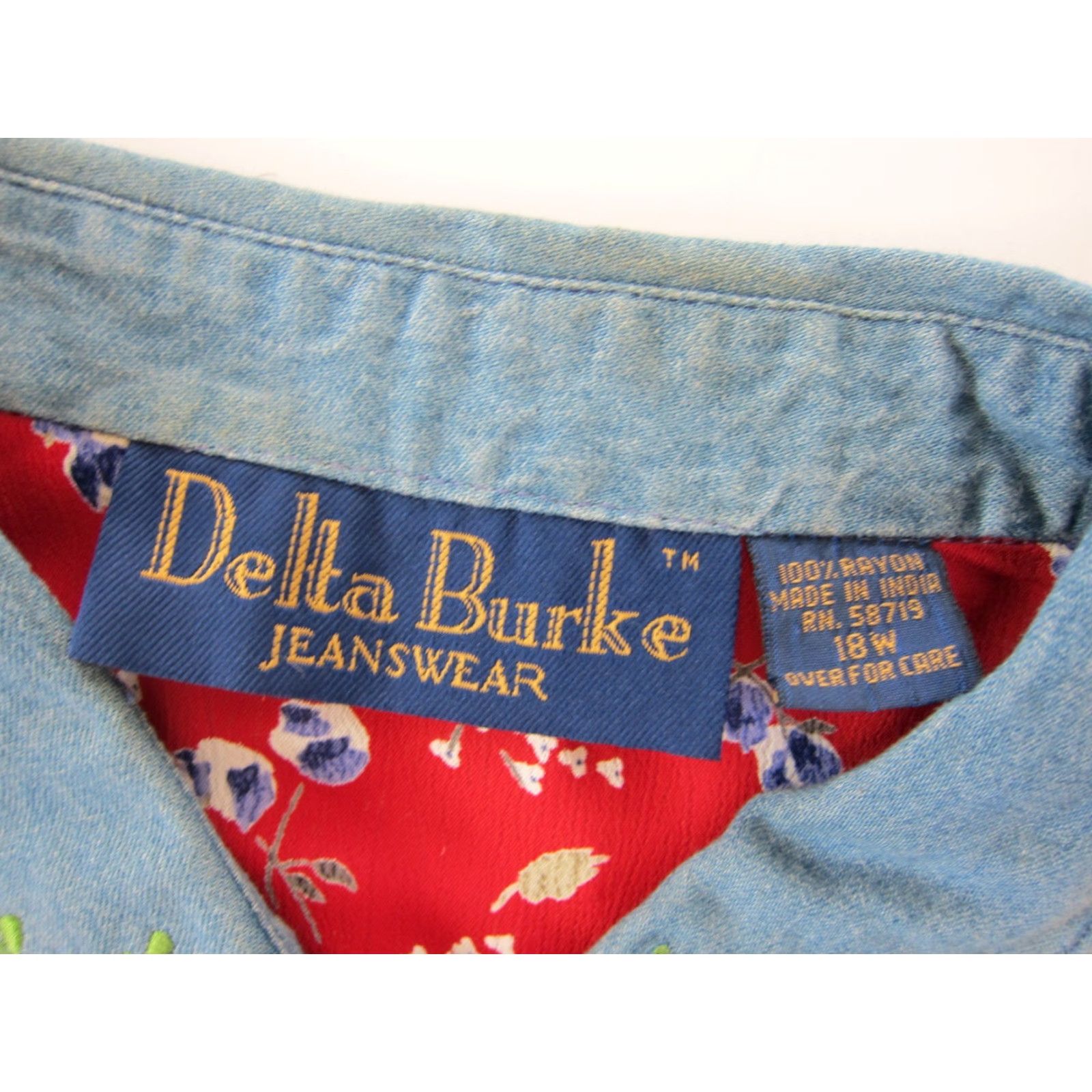 Vintage VINTAGE NWT 100% RAYON Red Floral Collared Button Down Blouse 18W Delta Burke Womens Blouse Size XXL / US 16-18 / IT 52-54 - 4 Thumbnail