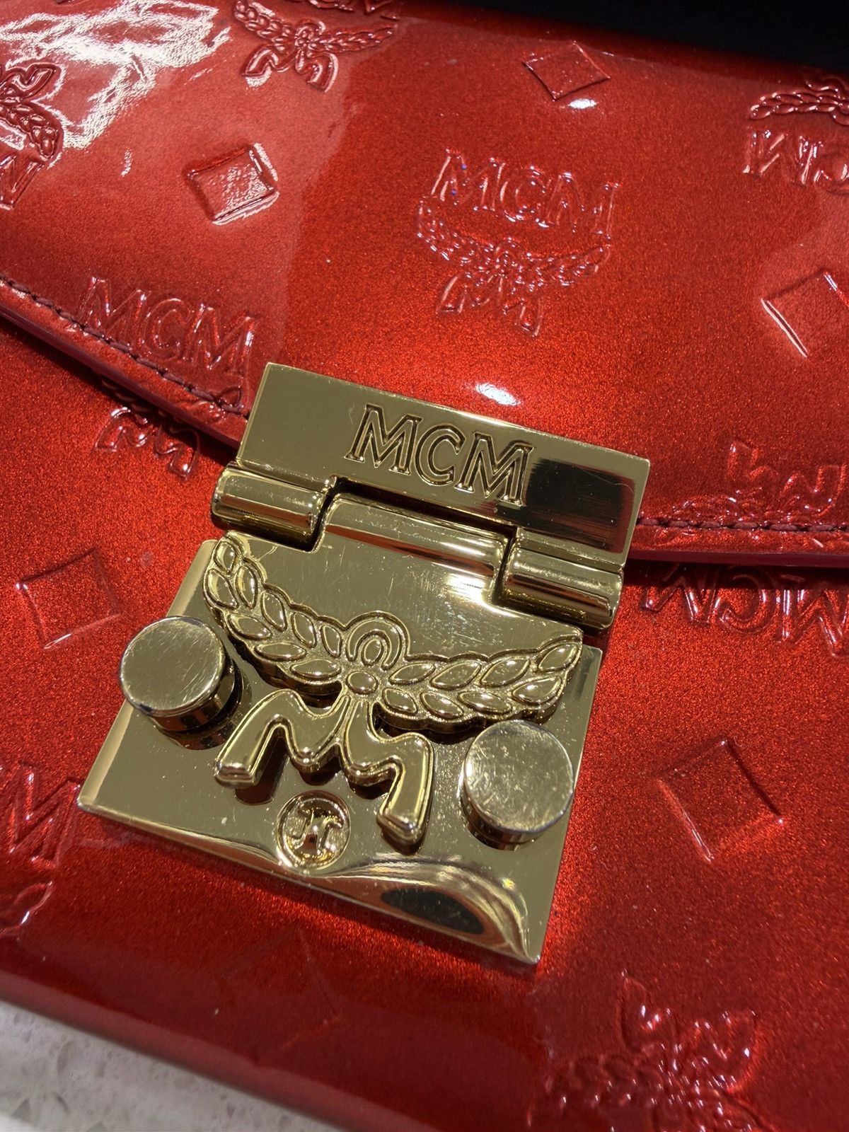 MCM MCM Patent Wallet On Chain Size ONE SIZE - 9 Thumbnail