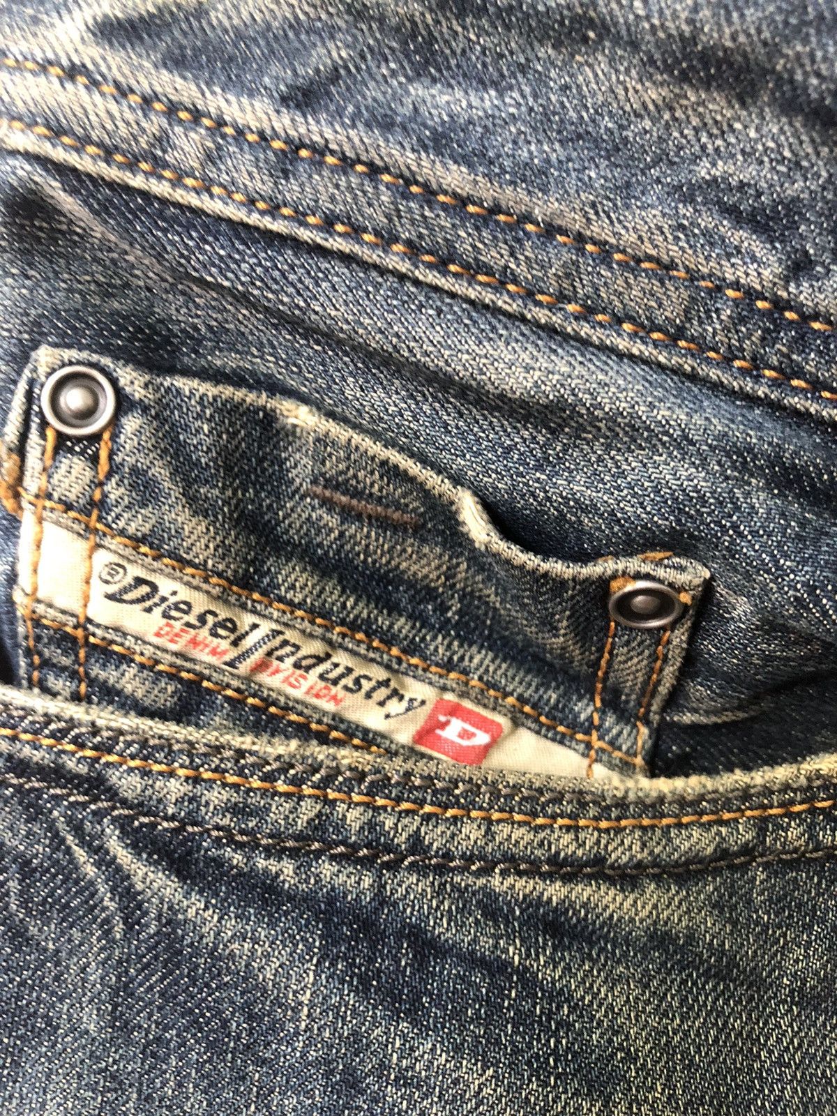 Diesel Diesel Distressed Denim Jeans waist 33 Size US 33 - 7 Thumbnail