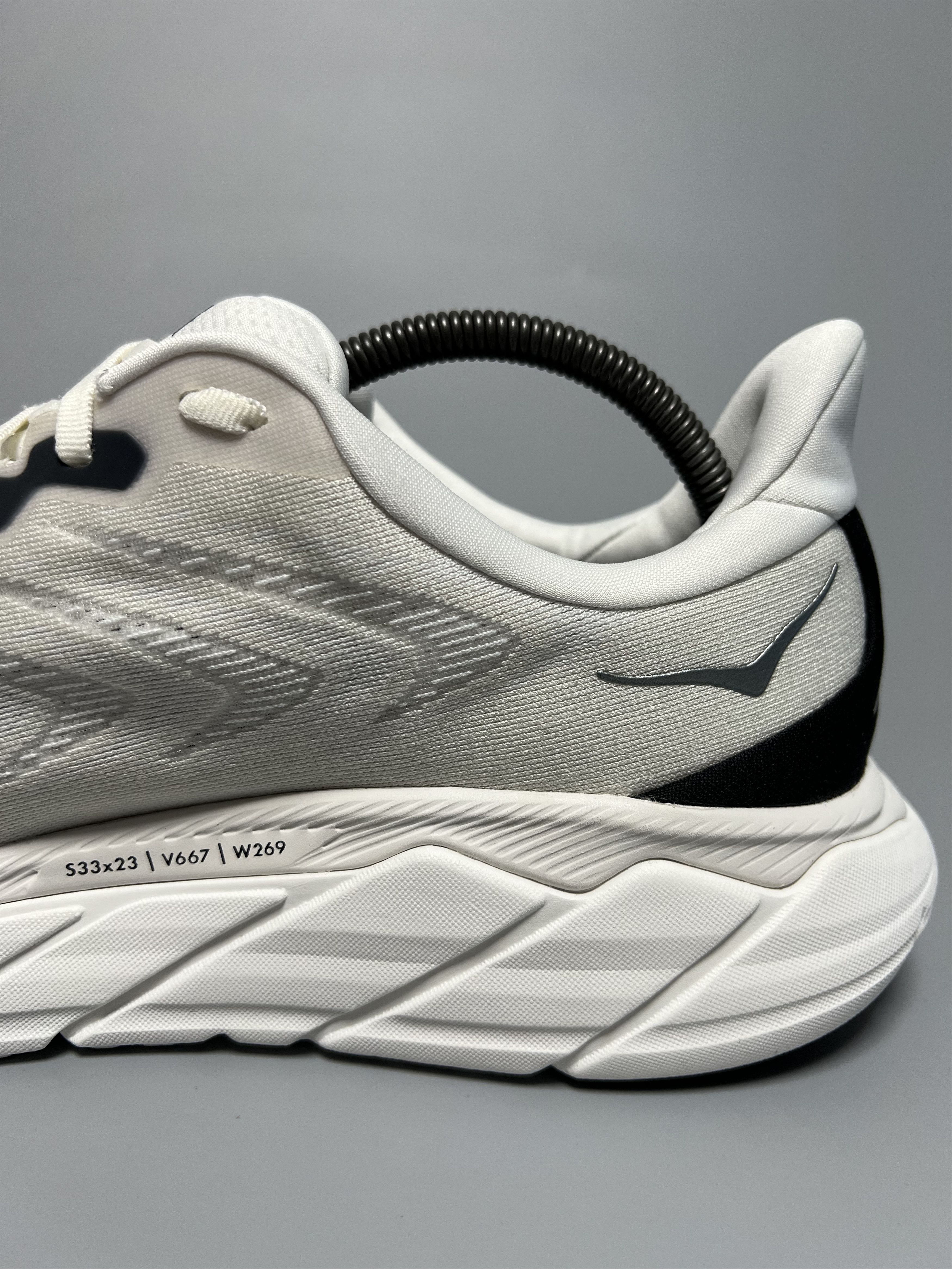 Hoka 11.5D Hoka One One Arahi 6 Running Shoes 1123194-BDBSW Size US 11.5 / EU 44-45 - 11 Thumbnail