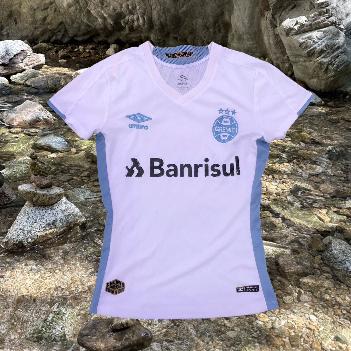 Umbro Grêmio 2019 Umbro women away jersey Size XL / US 12-14 / IT 48-50 - 1 Thumbnail