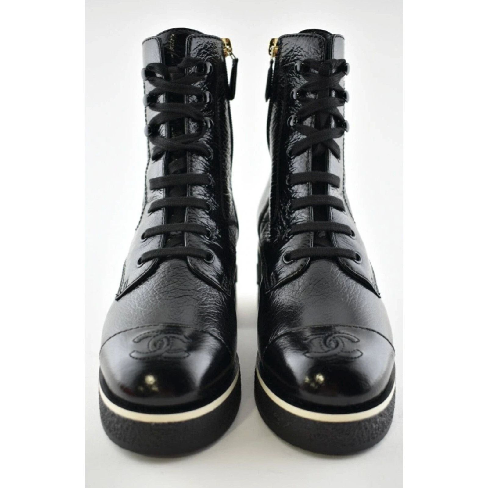 Chanel Chanel 21C Black Patent White Logo Combat Lace Up Tie Size US 10 / IT 40 - 5 Thumbnail