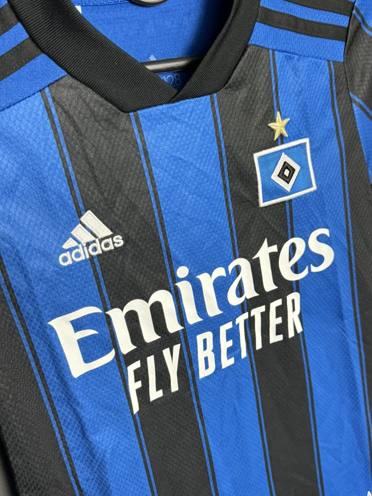 Adidas KIDS New Hamburg 21/22 Away Football Jersey T-Shirt Size US XS / EU 42 / 0 - 3 Thumbnail