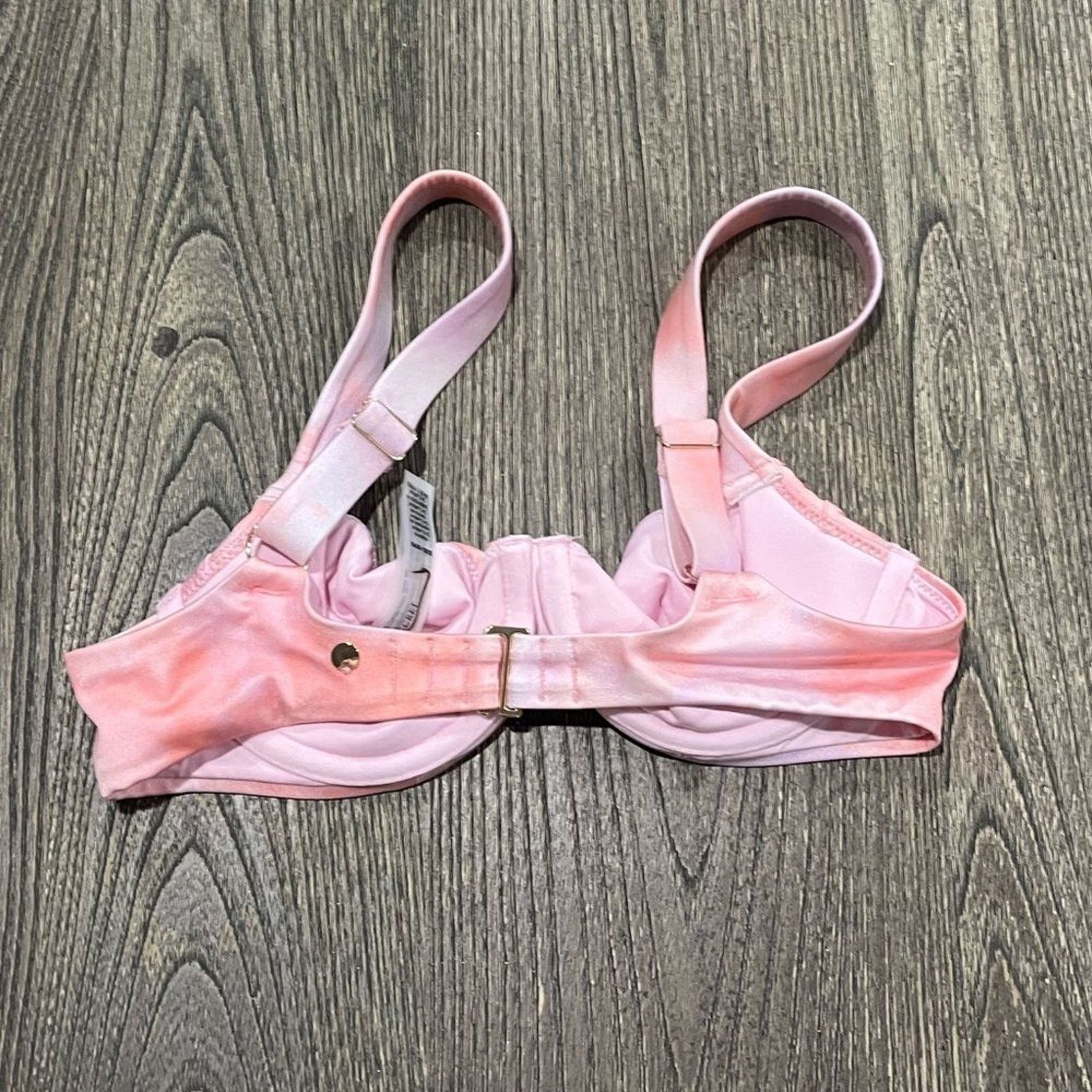 Victoria's Secret NWOT Victorias Secret Swim Bikini Bra Underwire Unpadded 32B Size ONE SIZE - 2 Thumbnail