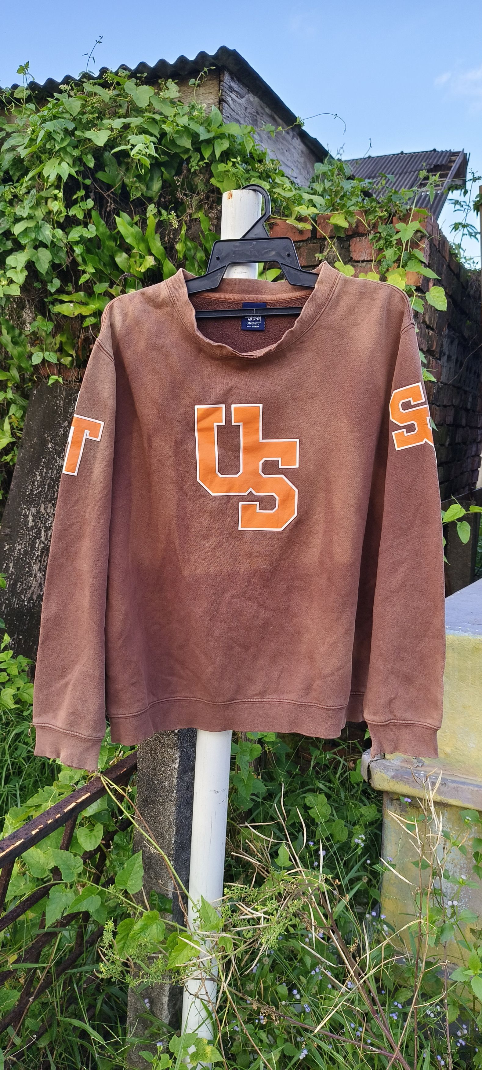 Vintage Sweatshirt Stussy sun faded colour but rare Size US M / EU 48-50 / 2 - 1 Thumbnail