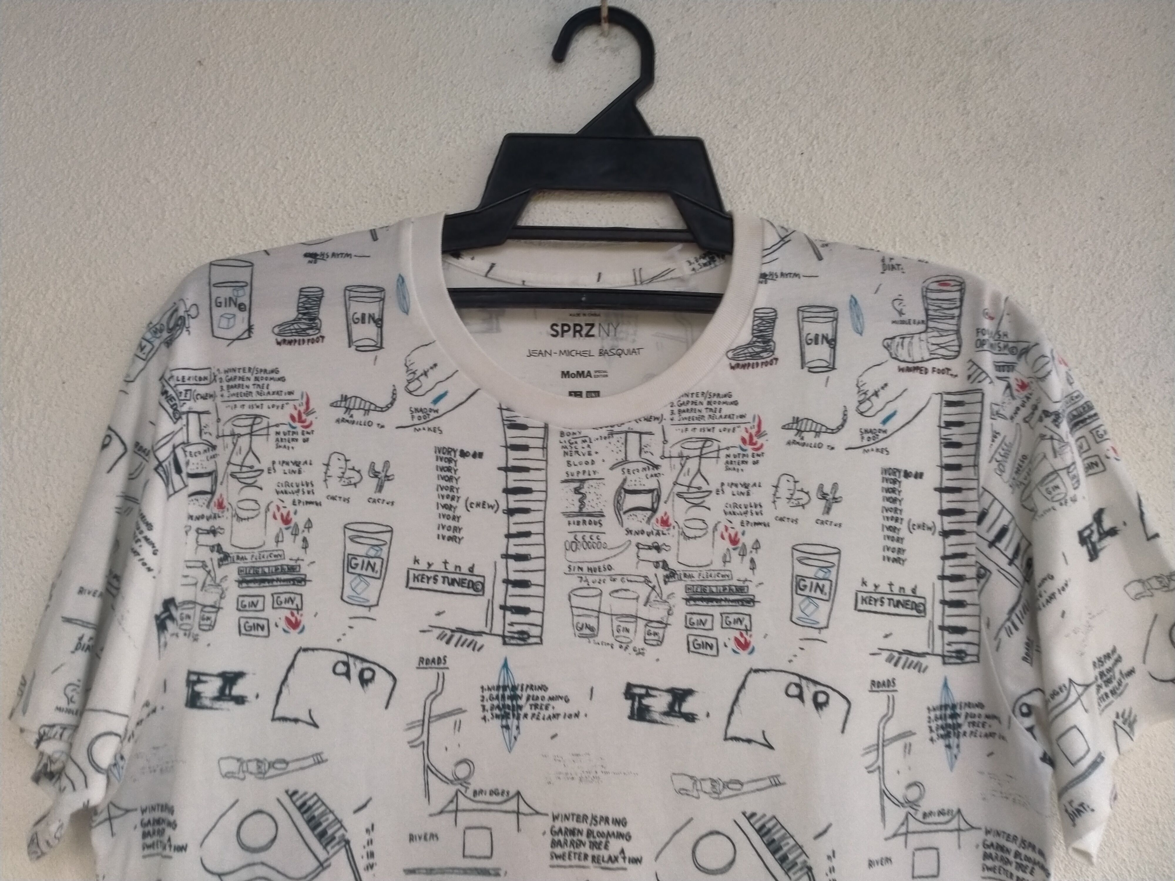 Japanese Brand × Jean-Michel Basquiat Jean Michael basquit X Uniqlo FULLPRINT t-shirt Size US M / EU 48-50 / 2 - 2 Thumbnail