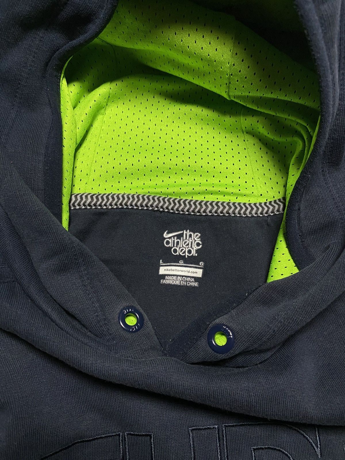 Nike × Vintage Vintage Nike Big Logo Athletic faded box fit y2k hoodie Size US L / EU 52-54 / 3 - 3 Thumbnail