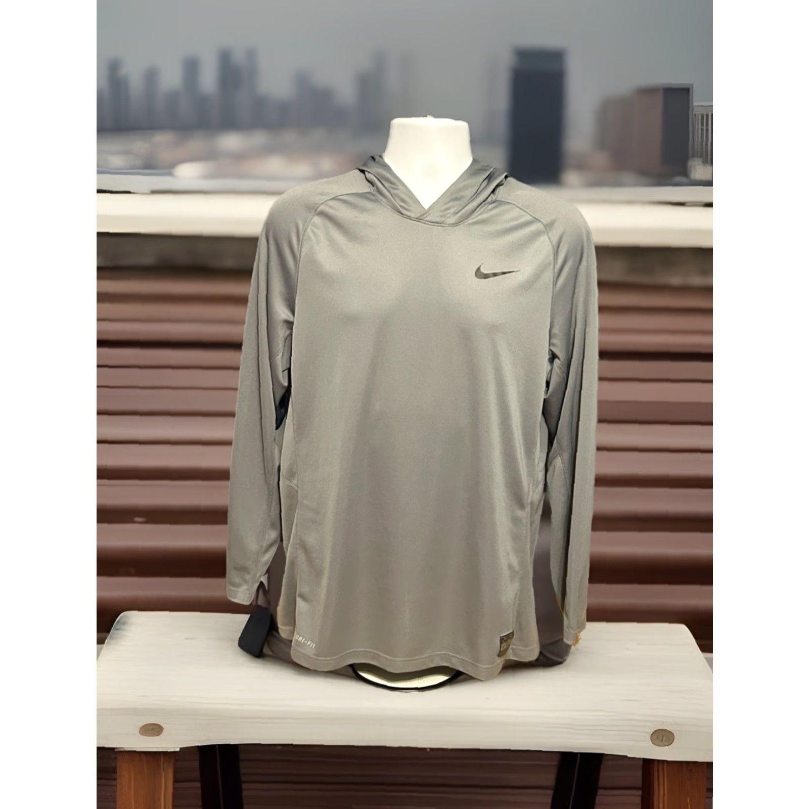 Nike Nike Elite Basketball Hoodie Men Large Gray Dri Fit 683006-065 Pullover Swoosh Size US L / EU 52-54 / 3 - 7 Thumbnail