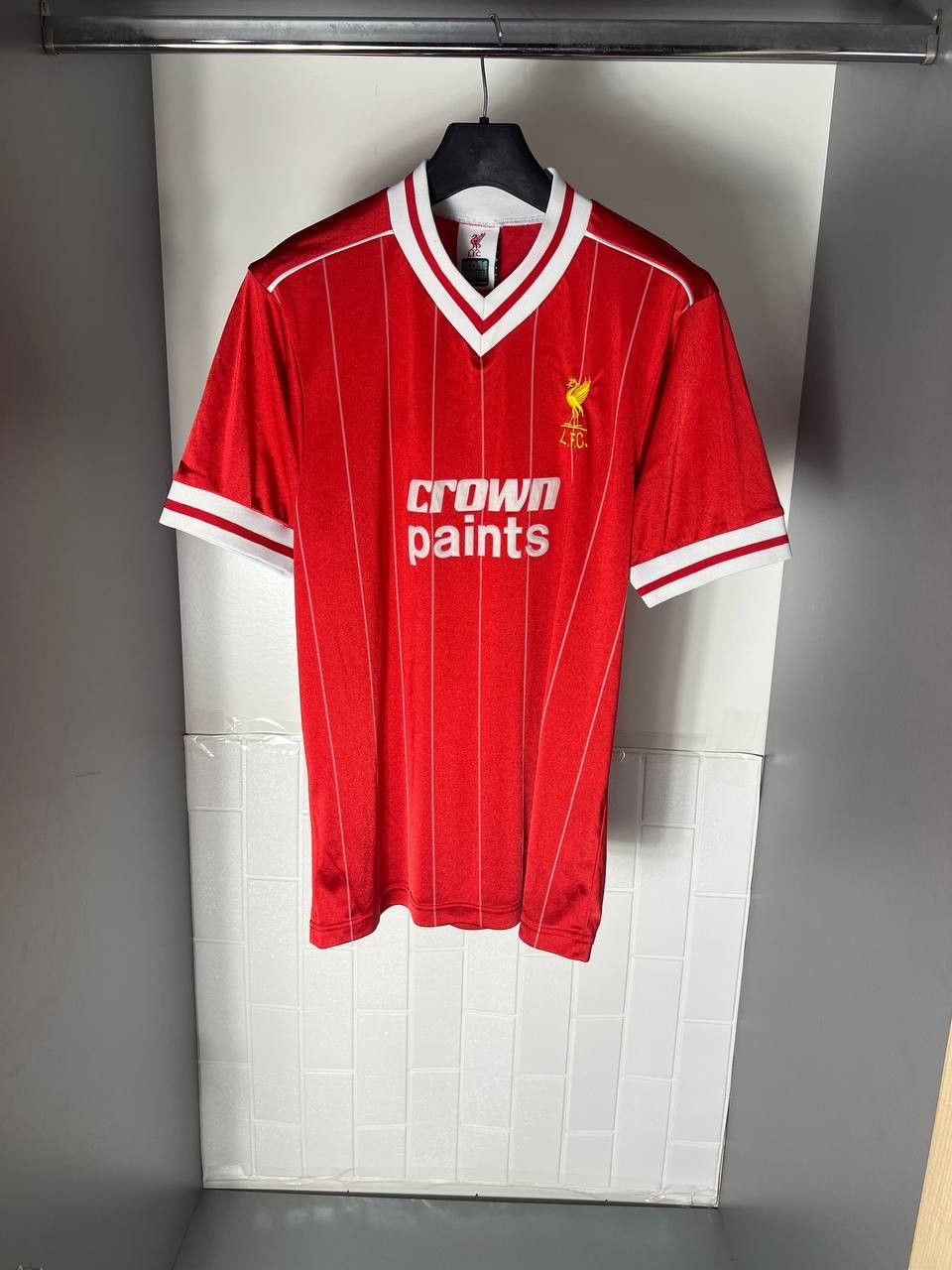 VERY RARE FC LIVERPOOL ENGLAND RETRO SOCCER JERSEY Y2K 90s