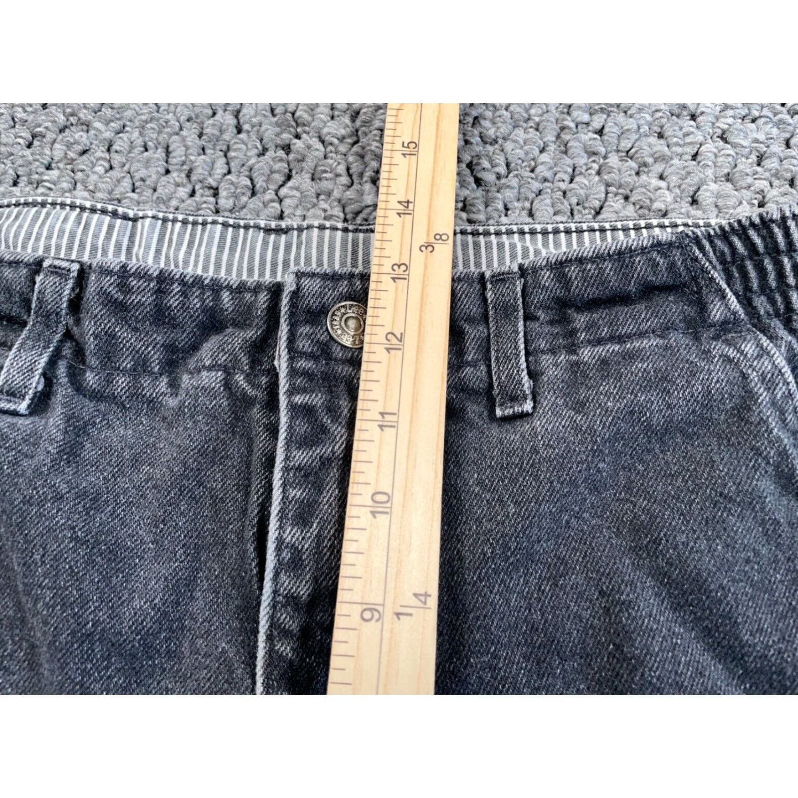 Vintage VTG 90s Faded Black Mom Jeans Women's 18 (34 x 28) Black Denim High Waist Taper Jeans Womens Size 40" / US 18 - 6 Thumbnail