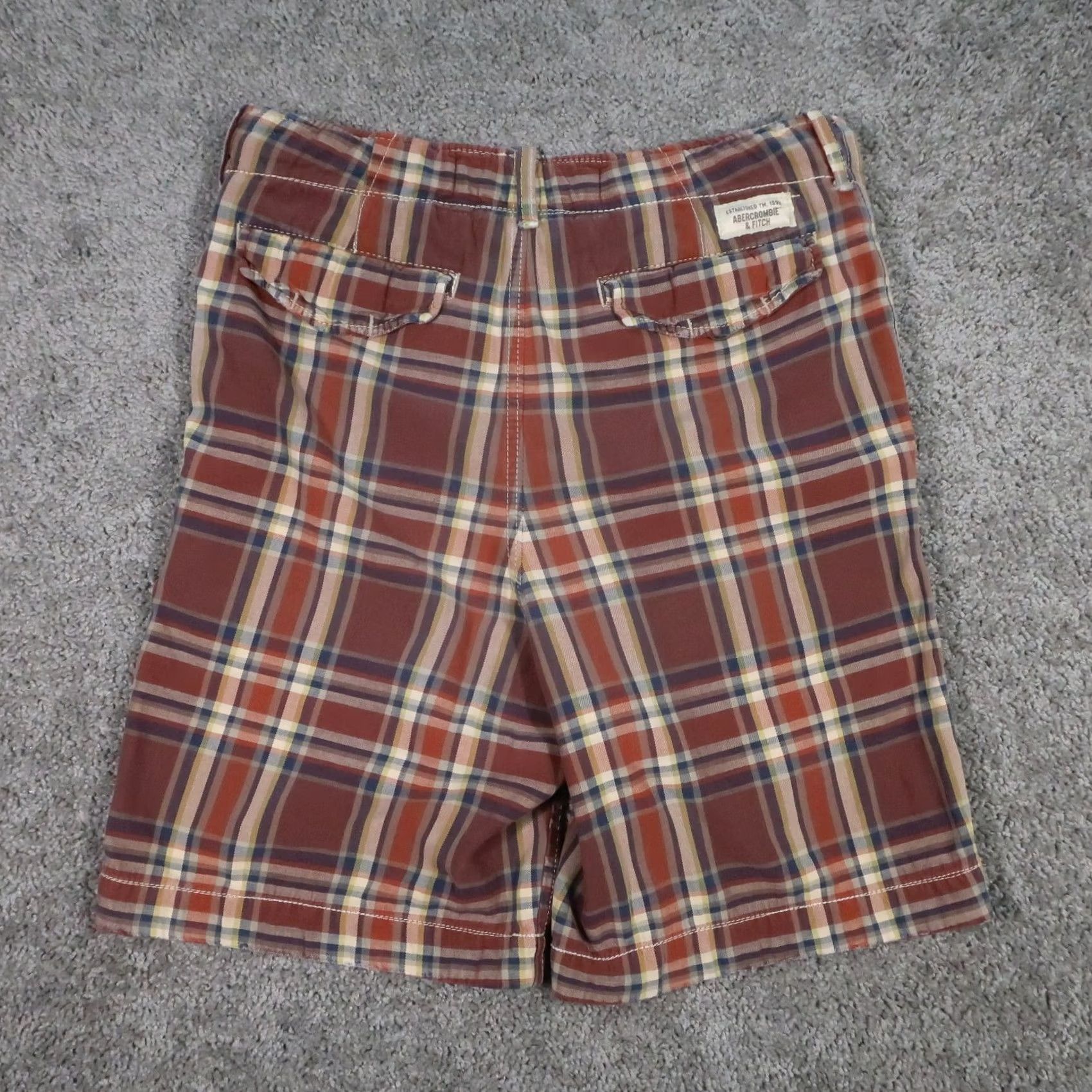 Abercrombie & Fitch VINTAGE Abercrombie & Fitch Chino Shorts Mens 32 Plaid Breathable Cotton 10 Inseam Size US 32 / EU 48 - 2 Thumbnail