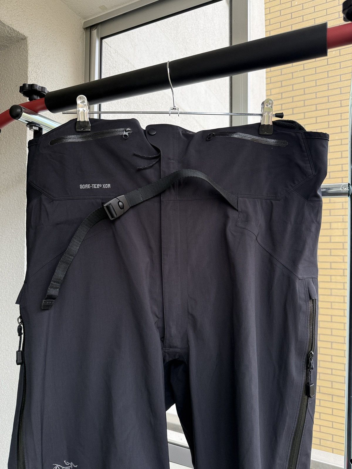 Arc'teryx Arcteryx Gore Tex XCR Bib Pants Black Ski Snowboard Outdoor Size US 34 / EU 50 - 2 Thumbnail