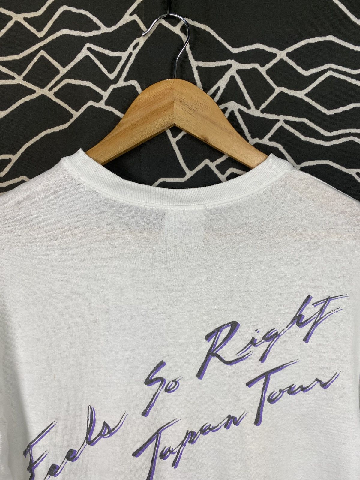 Band Tees Vintage 1989 Whitney Houston Feels So Right Japan Tour Tee Size US M / EU 48-50 / 2 - 7 Thumbnail