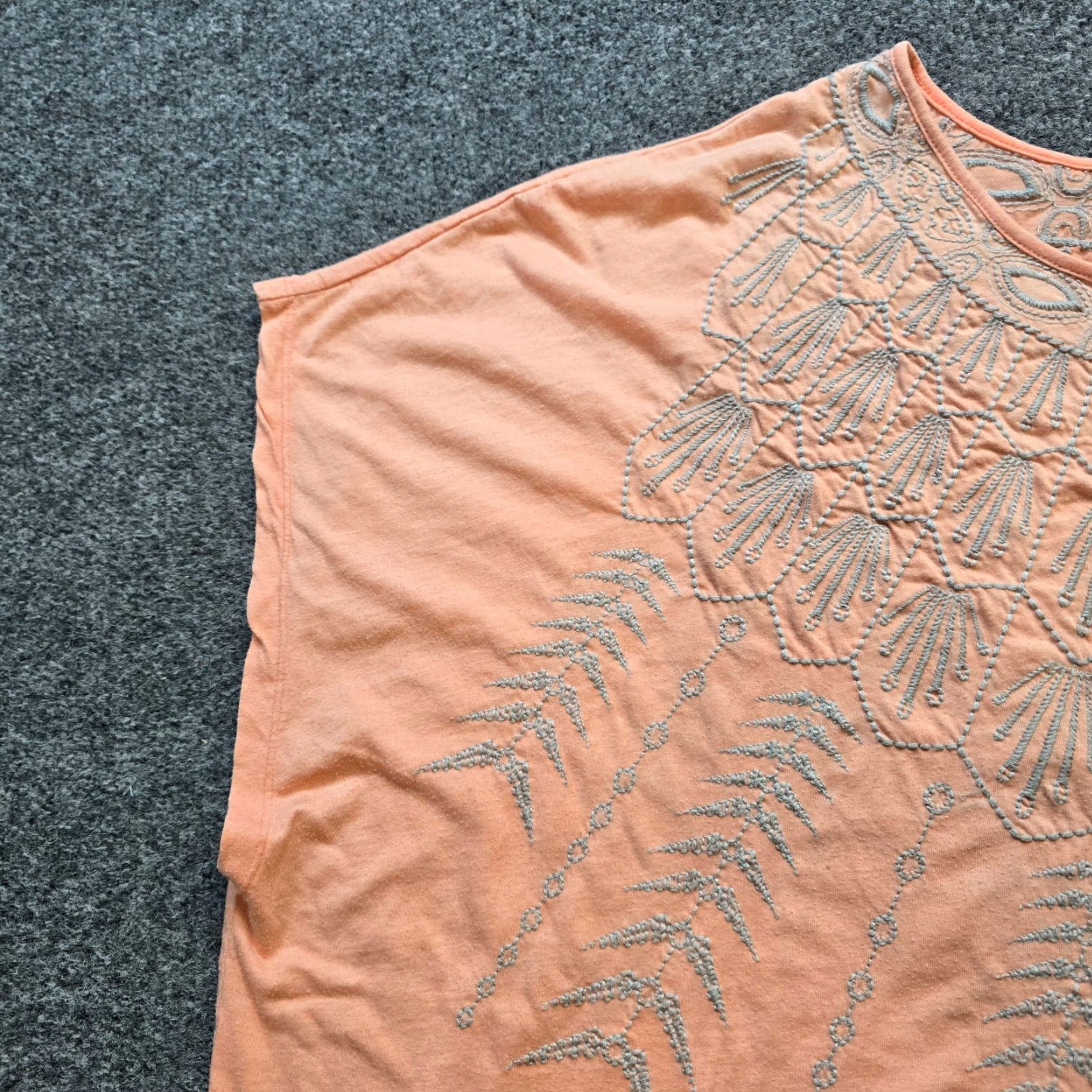 Johnny Was Johnny Was Top Womens Size Medium Orange Embroidered Short Sleeve Oversized Boho ShirtMens?Womens Size M / US 6-8 / IT 42-44 - 4 Thumbnail