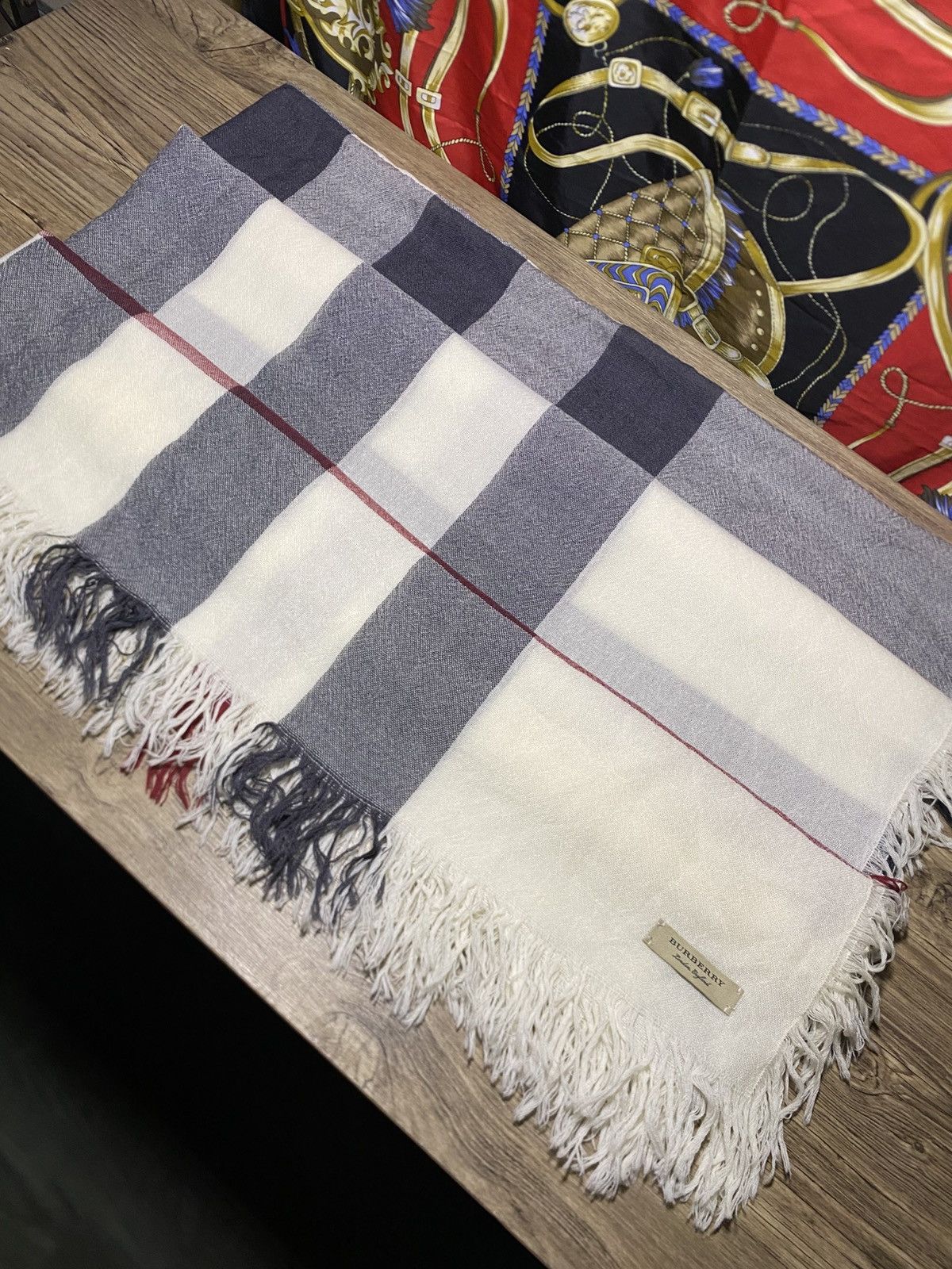 Burberry Burberry Large Check Merino Size ONE SIZE - 3 Thumbnail