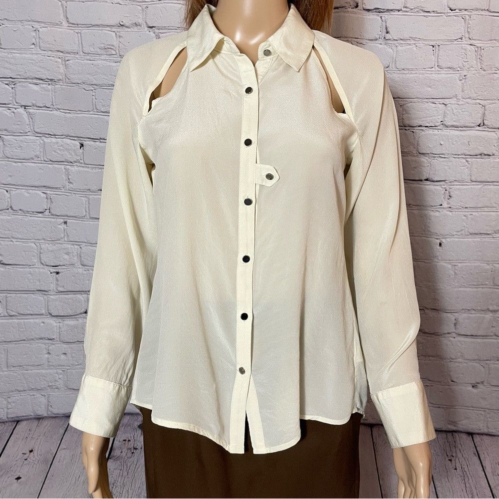 Other Aryn K Silk Lace Ivory Long Sleeve Cut Out Blouse Size S Size S / US 4 / IT 40 - 2 Thumbnail