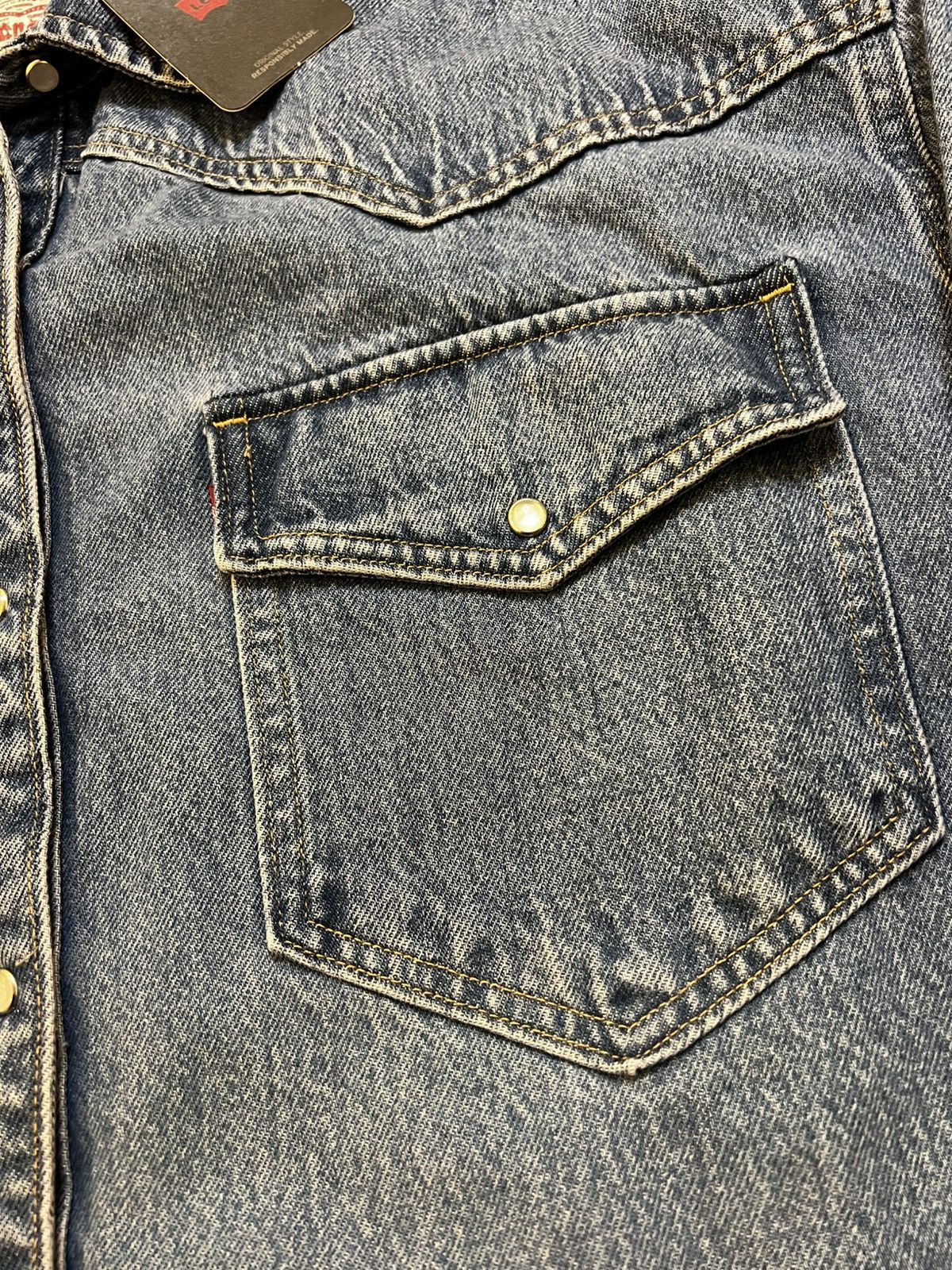 Levi's × Levi's Vintage Clothing New with Tags Levi Pearl Snap Denim Long Sleeve Size US L / EU 52-54 / 3 - 5 Thumbnail