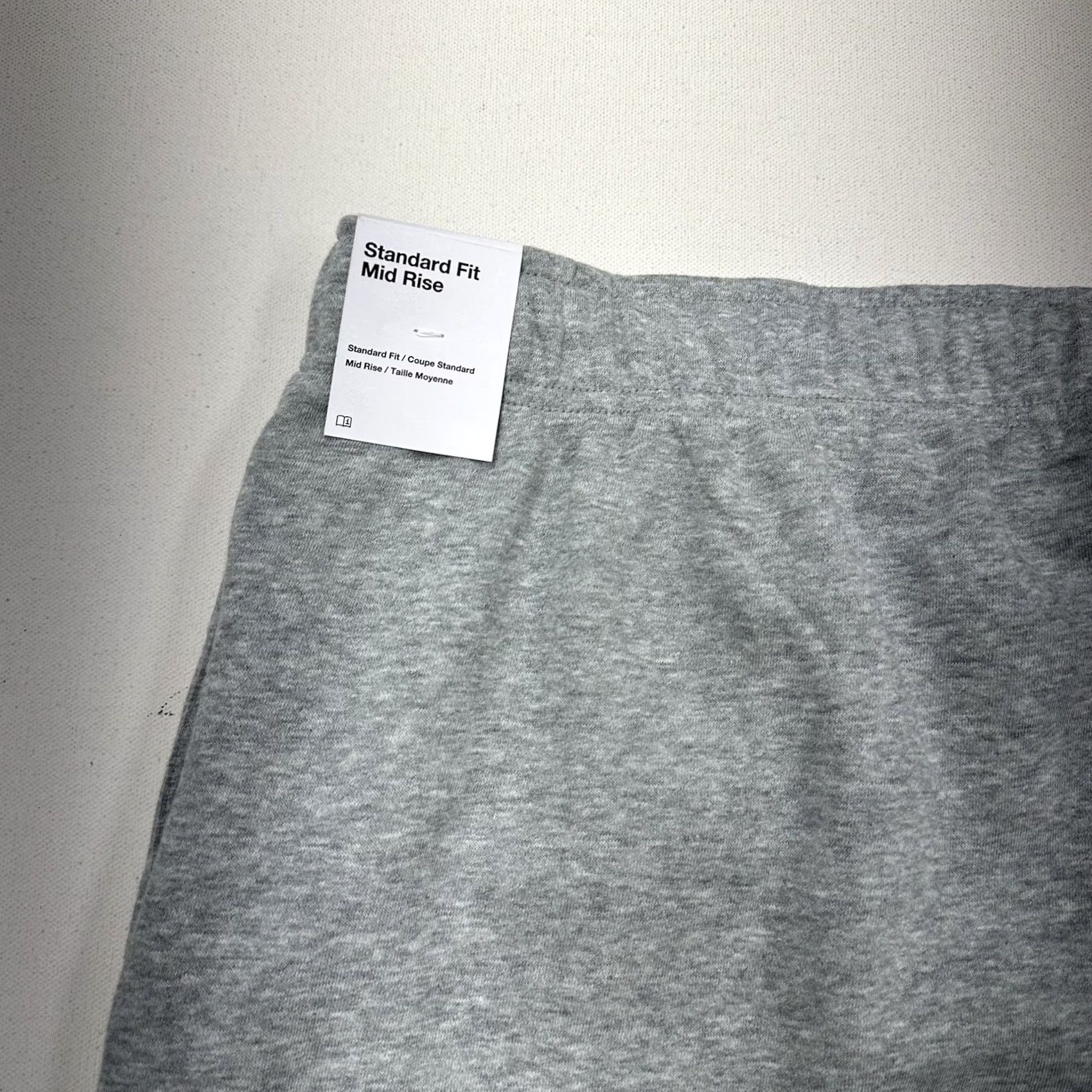 Nike Nike Club Fleece Jogger Sweatpants DV5085-010 Women’s 3X Gray Plus Size Training Johnson Size 40" / US 18 - 6 Thumbnail