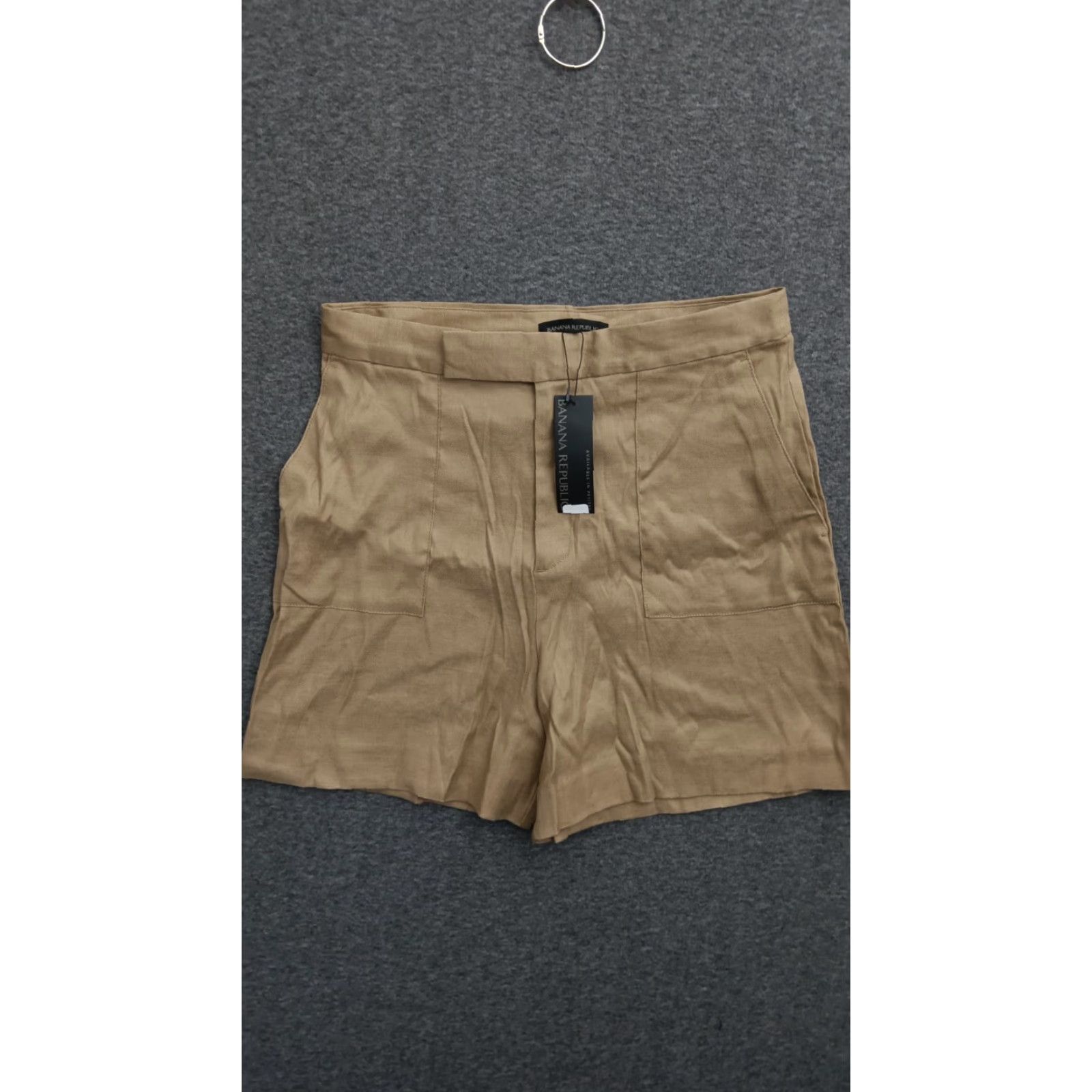 Banana Republic Banana Republic Women's Khaki Chino Shorts Size 8 - Beige Size 30" / US 8 / IT 44 - 3 Thumbnail
