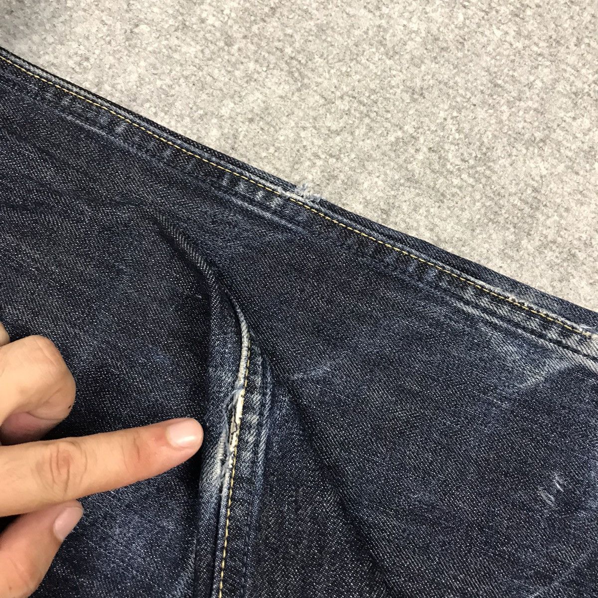 Levi's Vintage Clothing Levis Distressed denim blue jeans pants Size US 31 - 17 Thumbnail