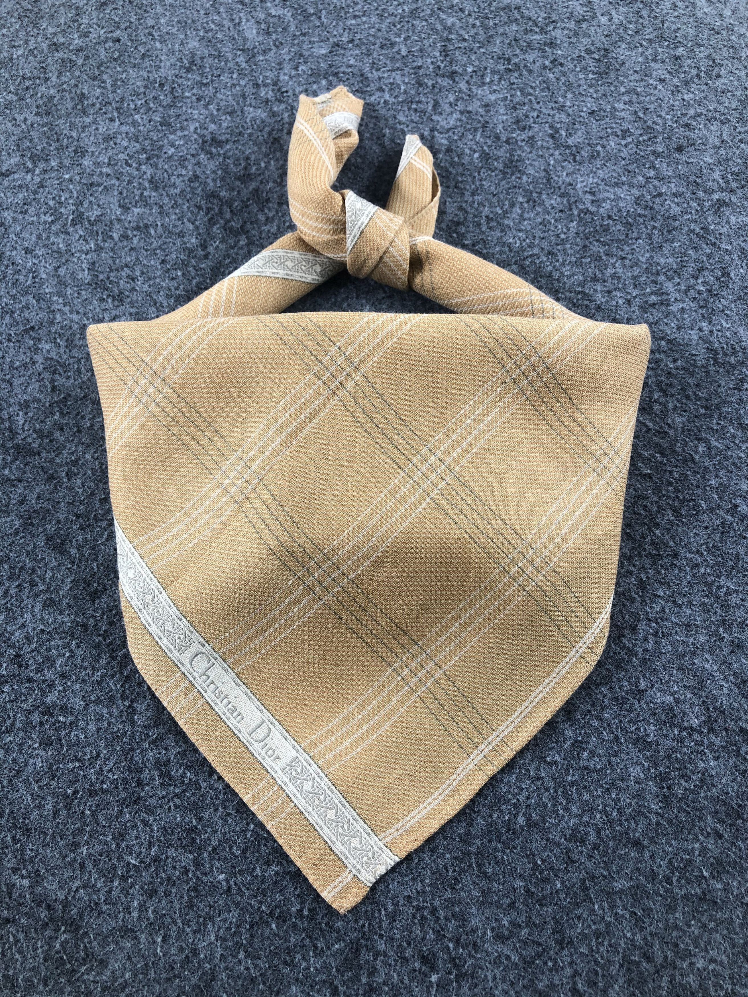 Vintage Christian Dior Handkerchief / Bandana / Neckerchief A686 Size ONE SIZE - 1 Thumbnail