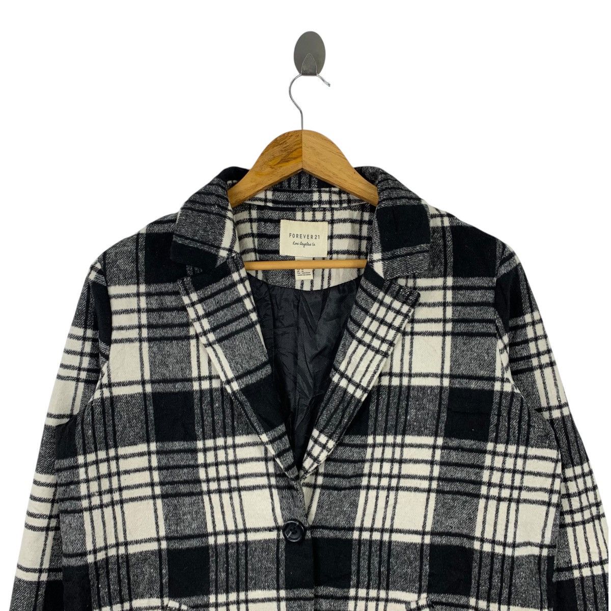 Forever 21 FOREVER 21 Japanese Brand Casualwear Checkered Wool Jacket Size M / US 6-8 / IT 42-44 - 4 Thumbnail